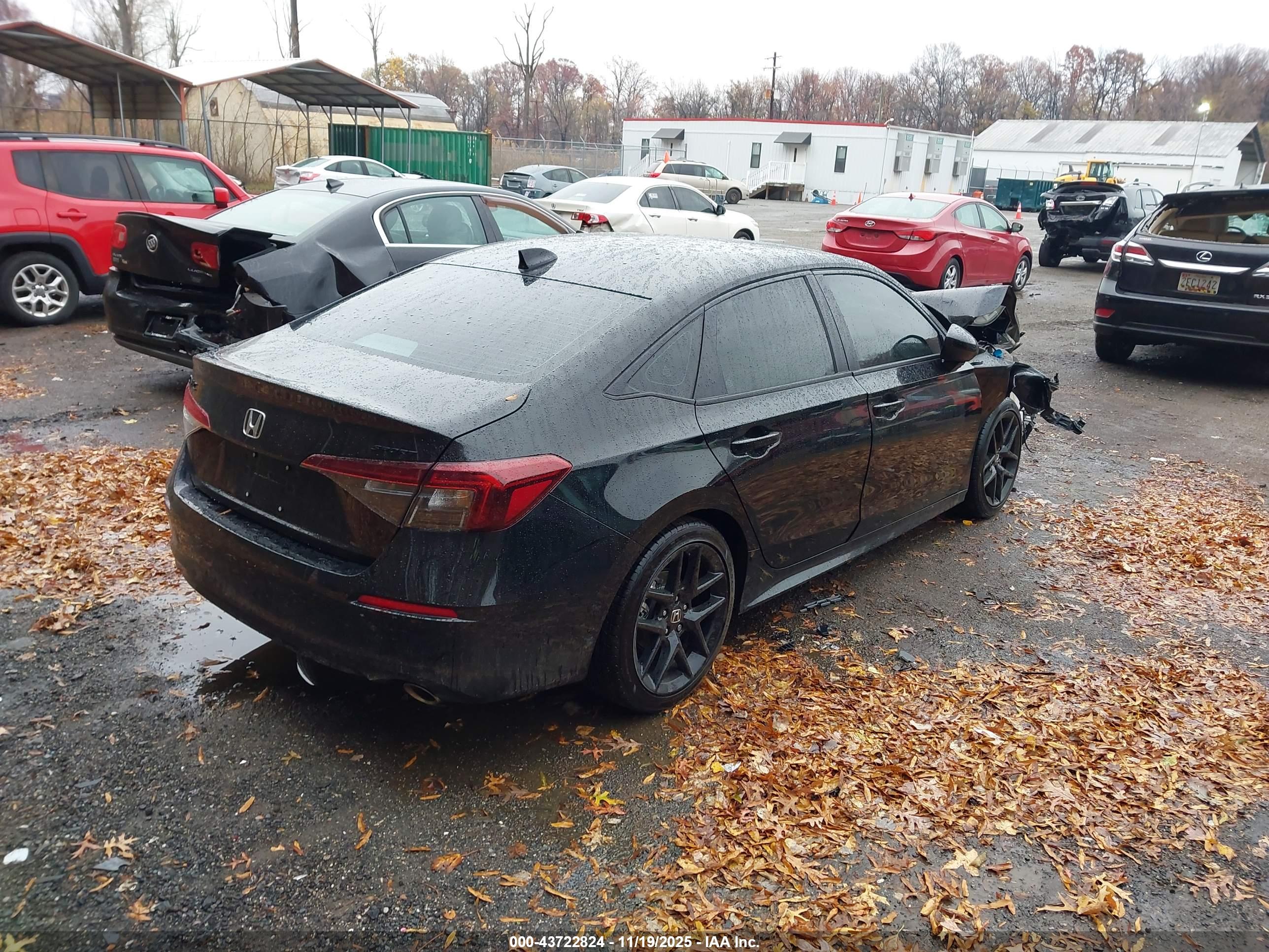 HONDA CIVIC image 4