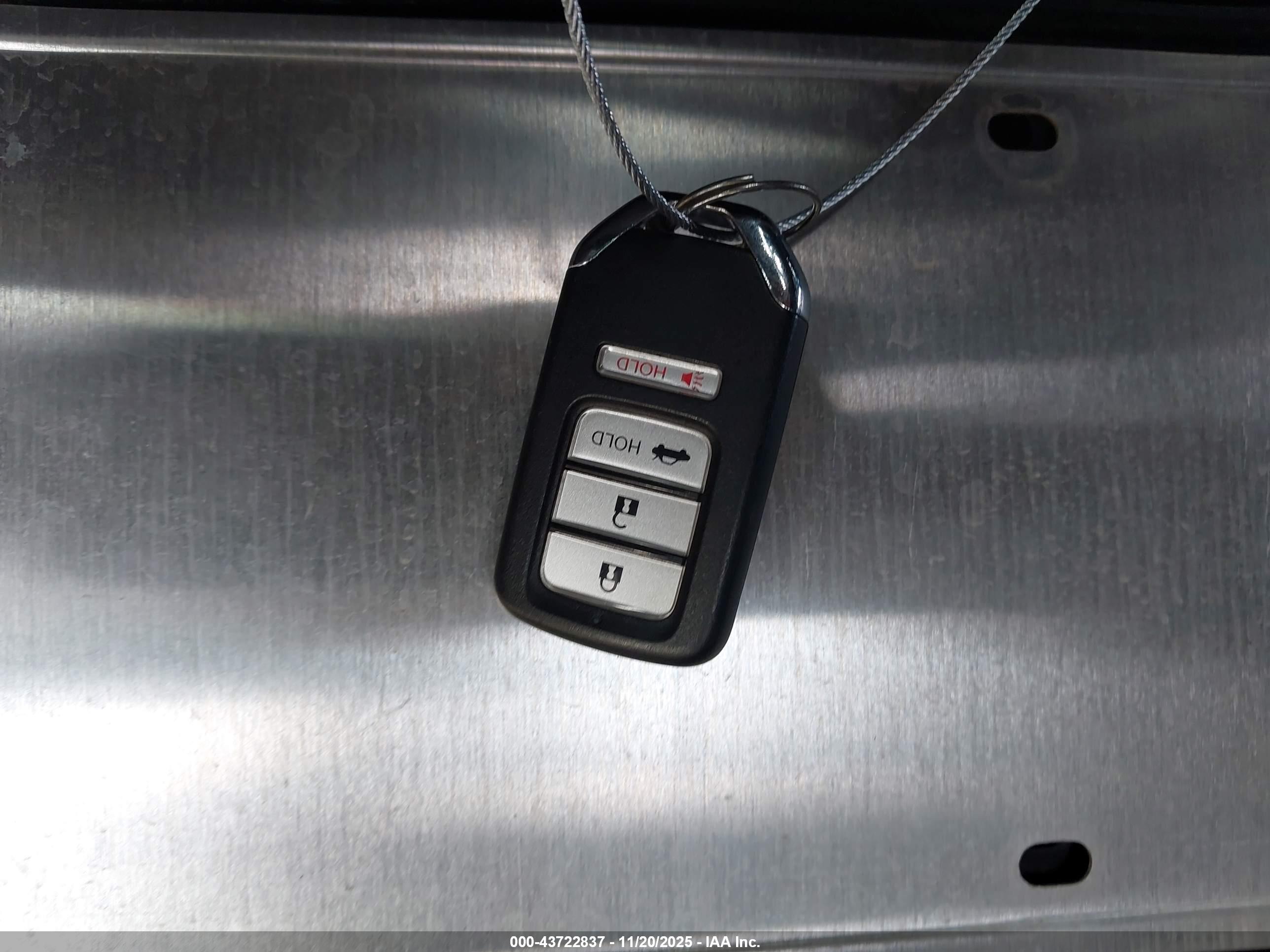 HONDA ACCORD image 11