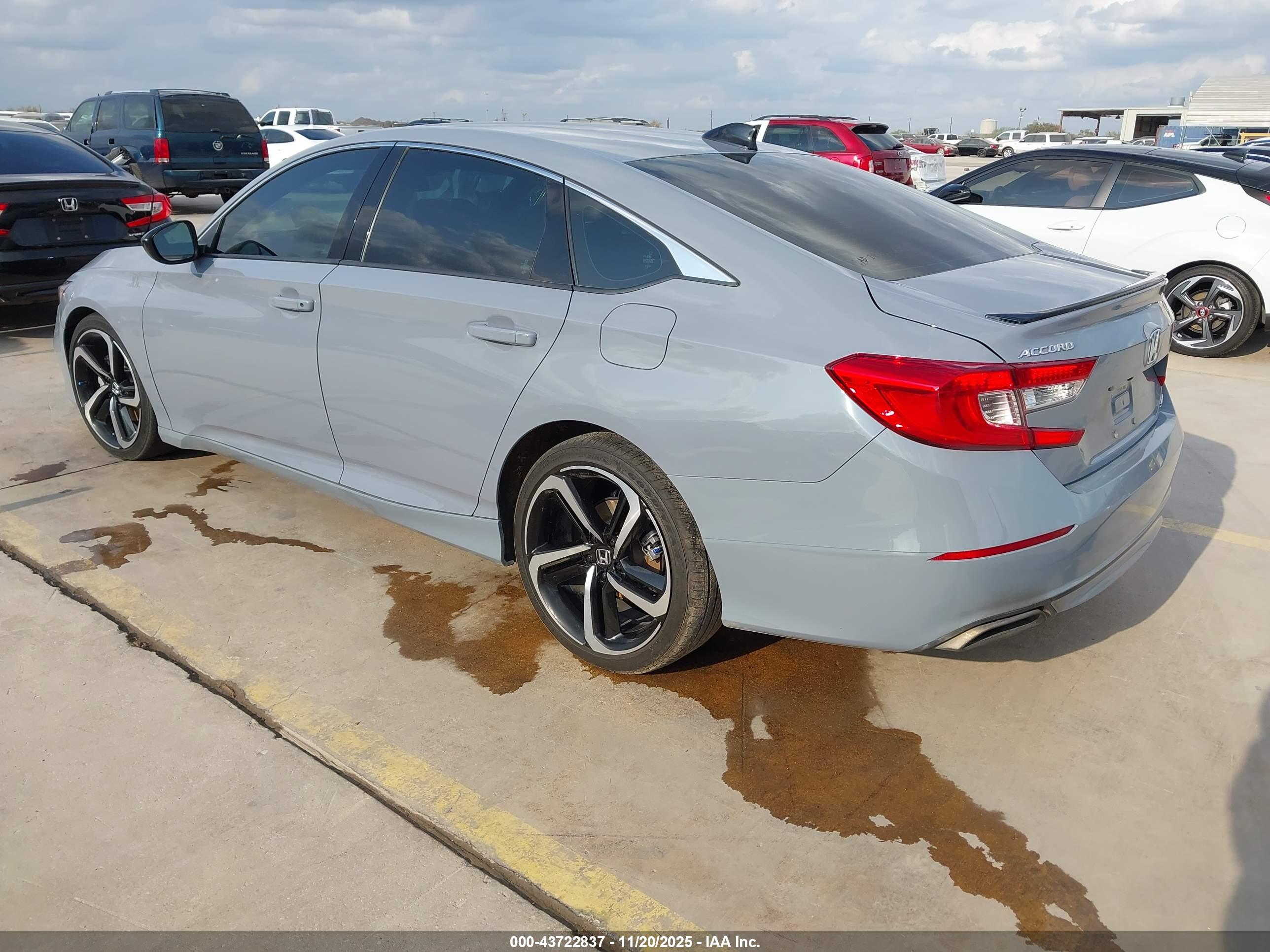 HONDA ACCORD image 3