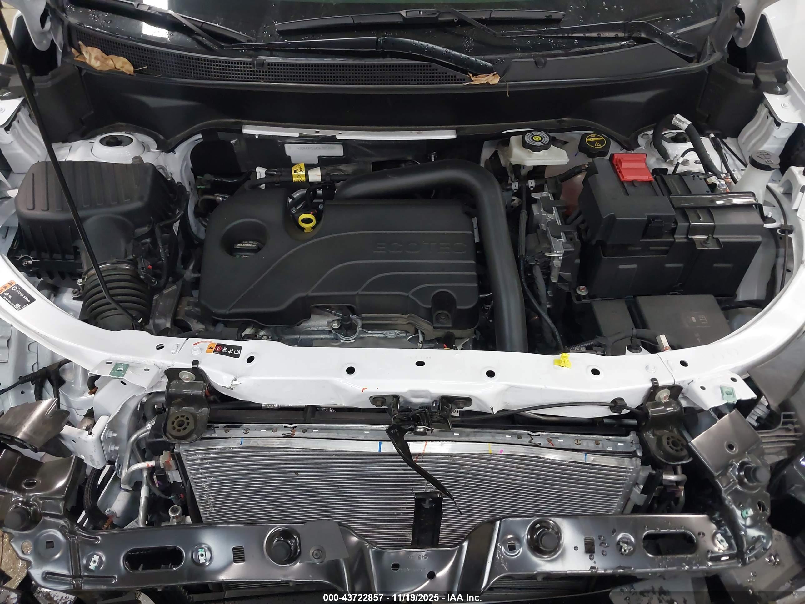 CHEVROLET EQUINOX image 10