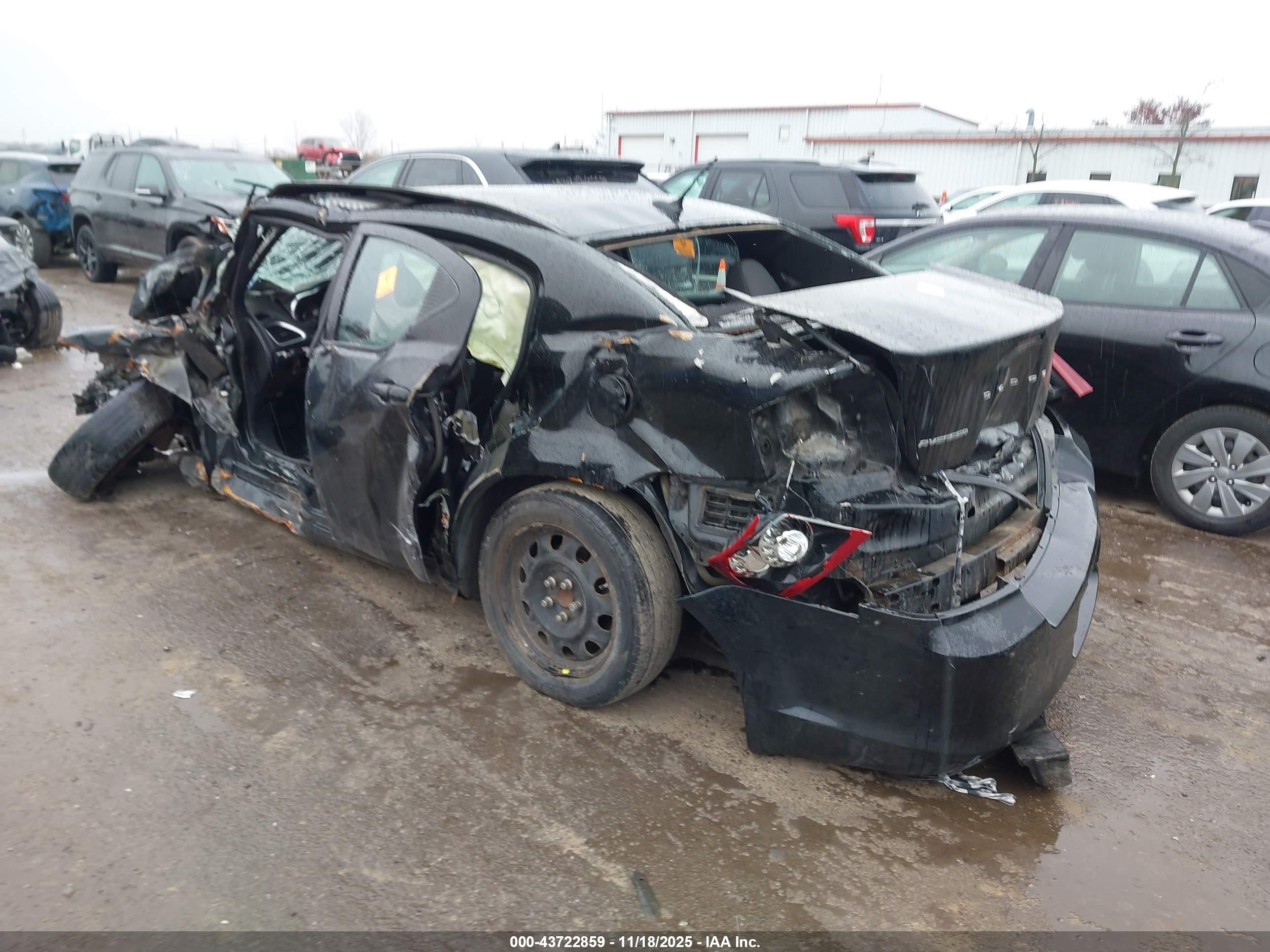 DODGE AVENGER image 3