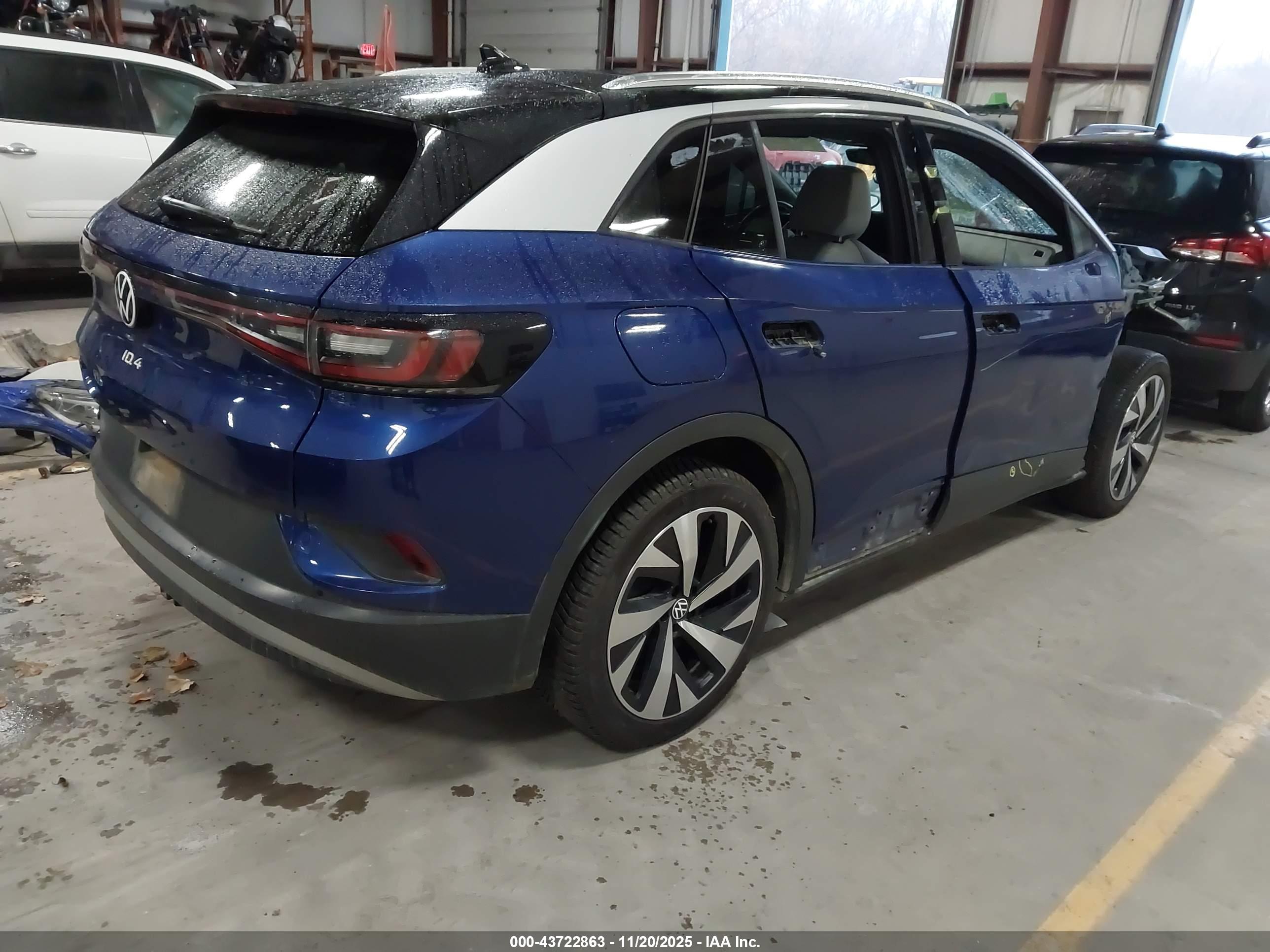 VOLKSWAGEN ID.4 image 4