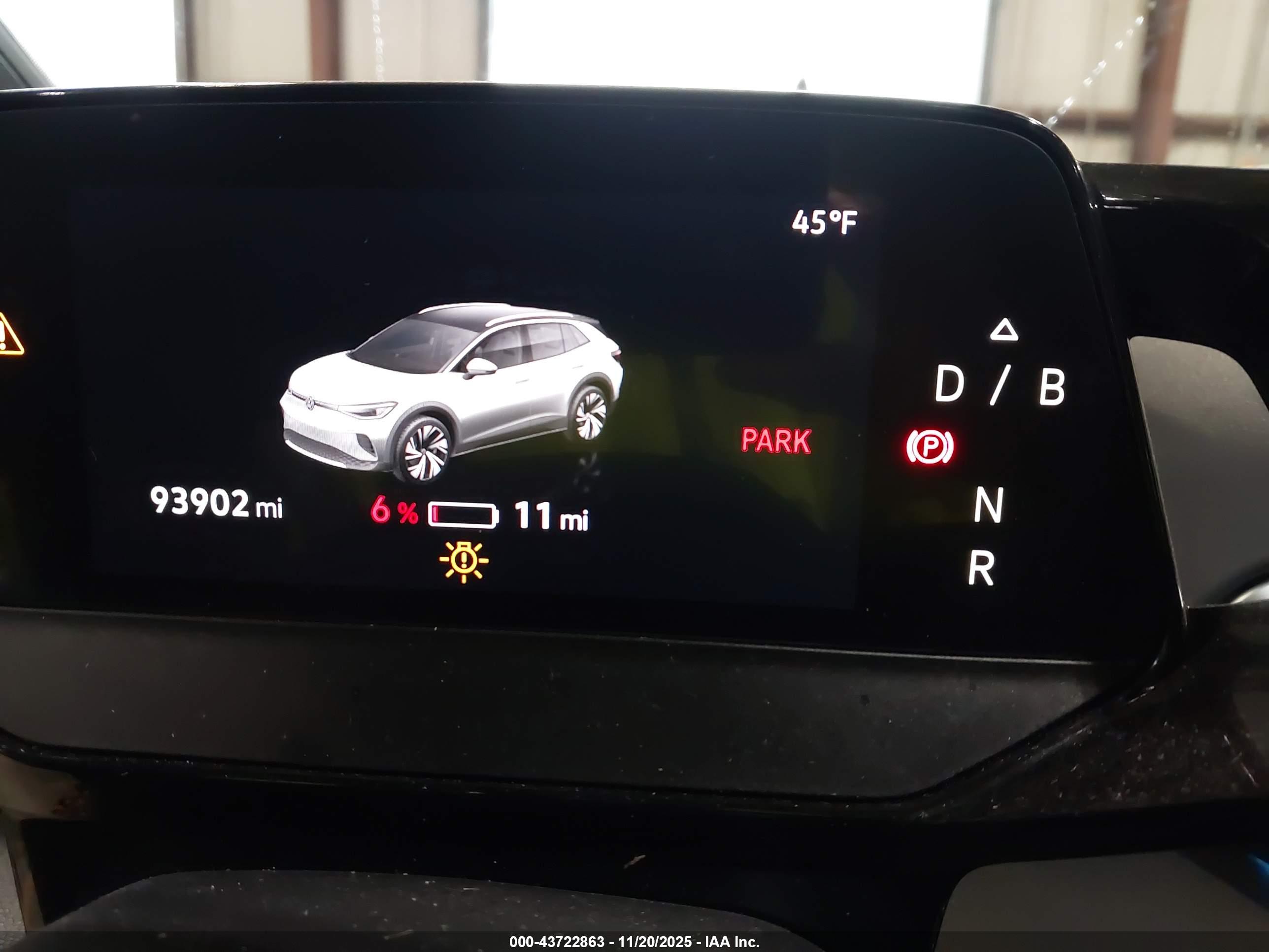 VOLKSWAGEN ID.4 image 7