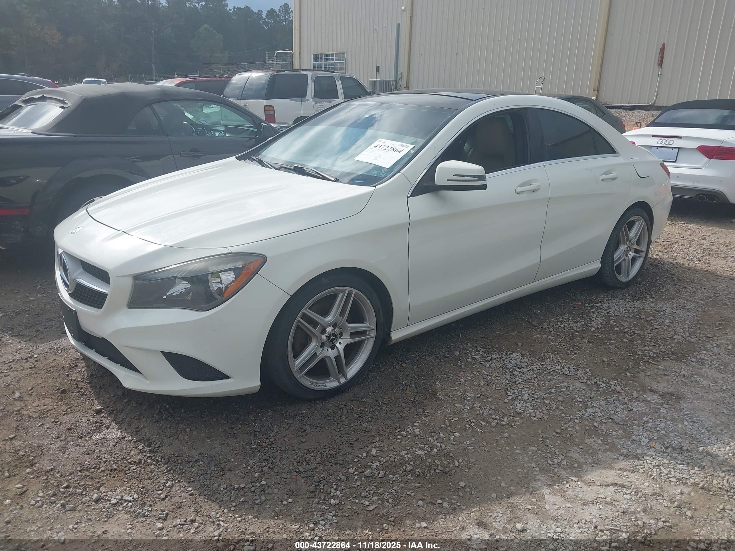 MERCEDES-BENZ CLA image 6