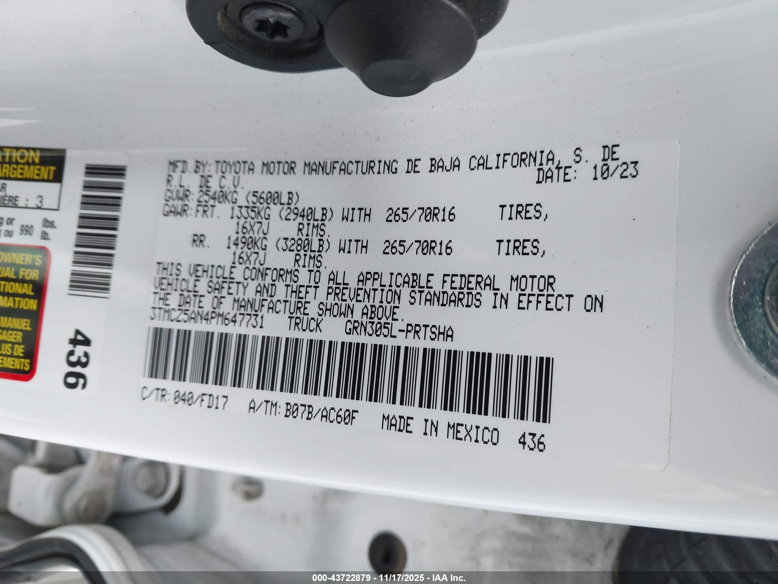 TOYOTA TACOMA image 9