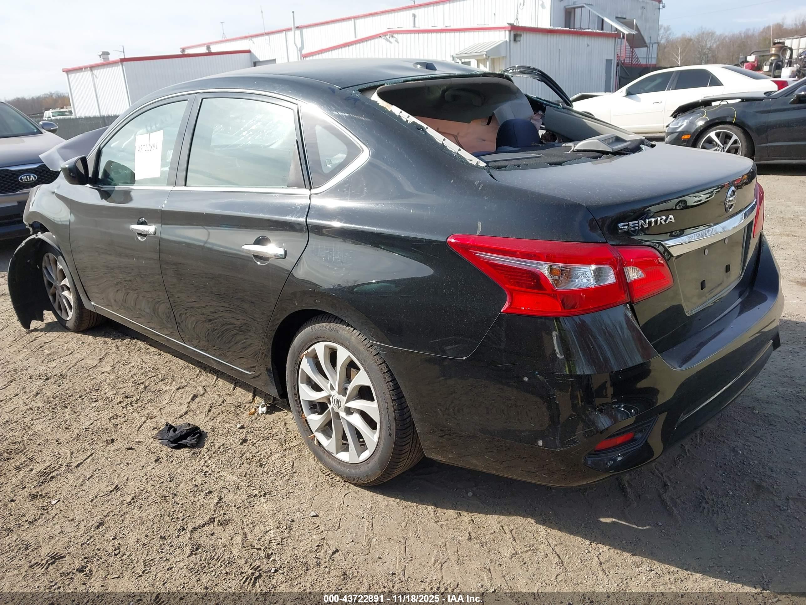 NISSAN SENTRA image 3