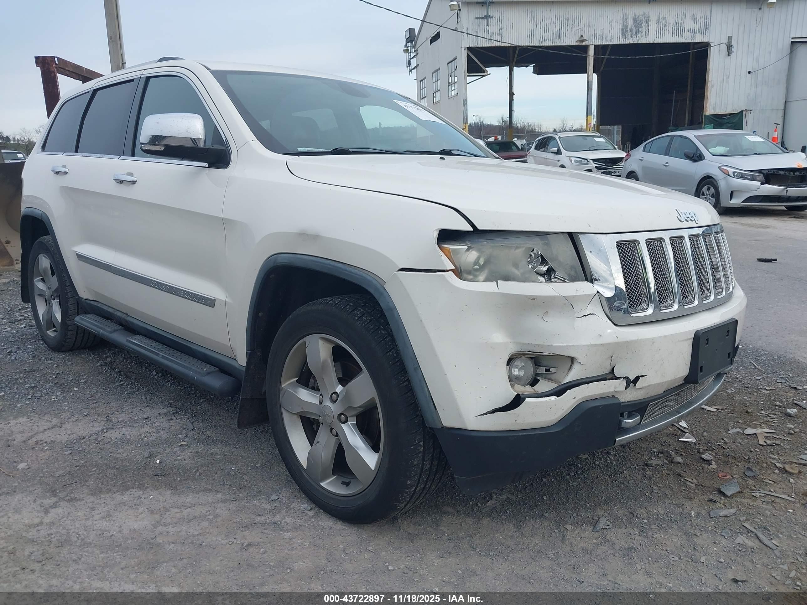 JEEP GRAND image 6