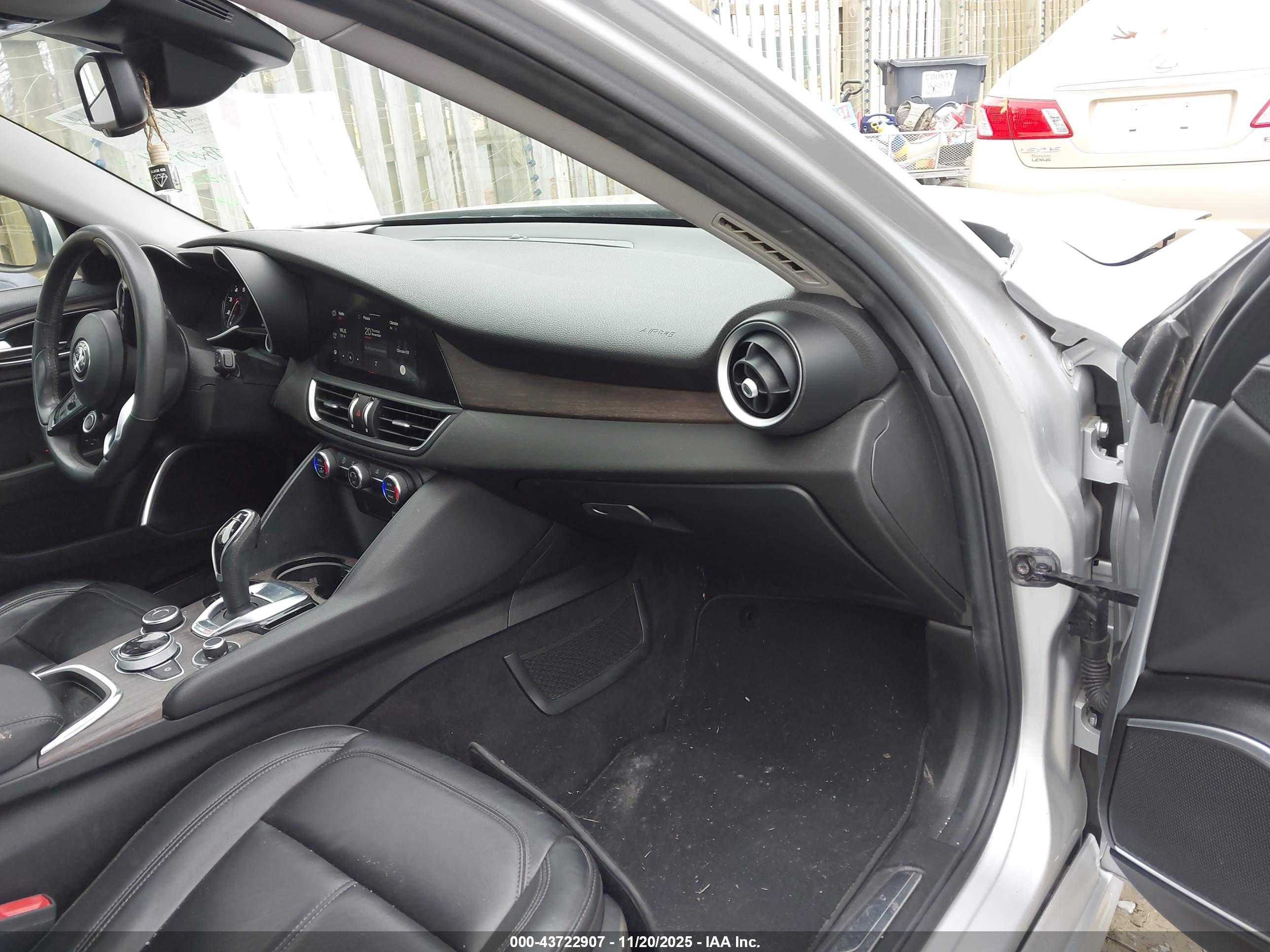ALFA ROMEO image 5