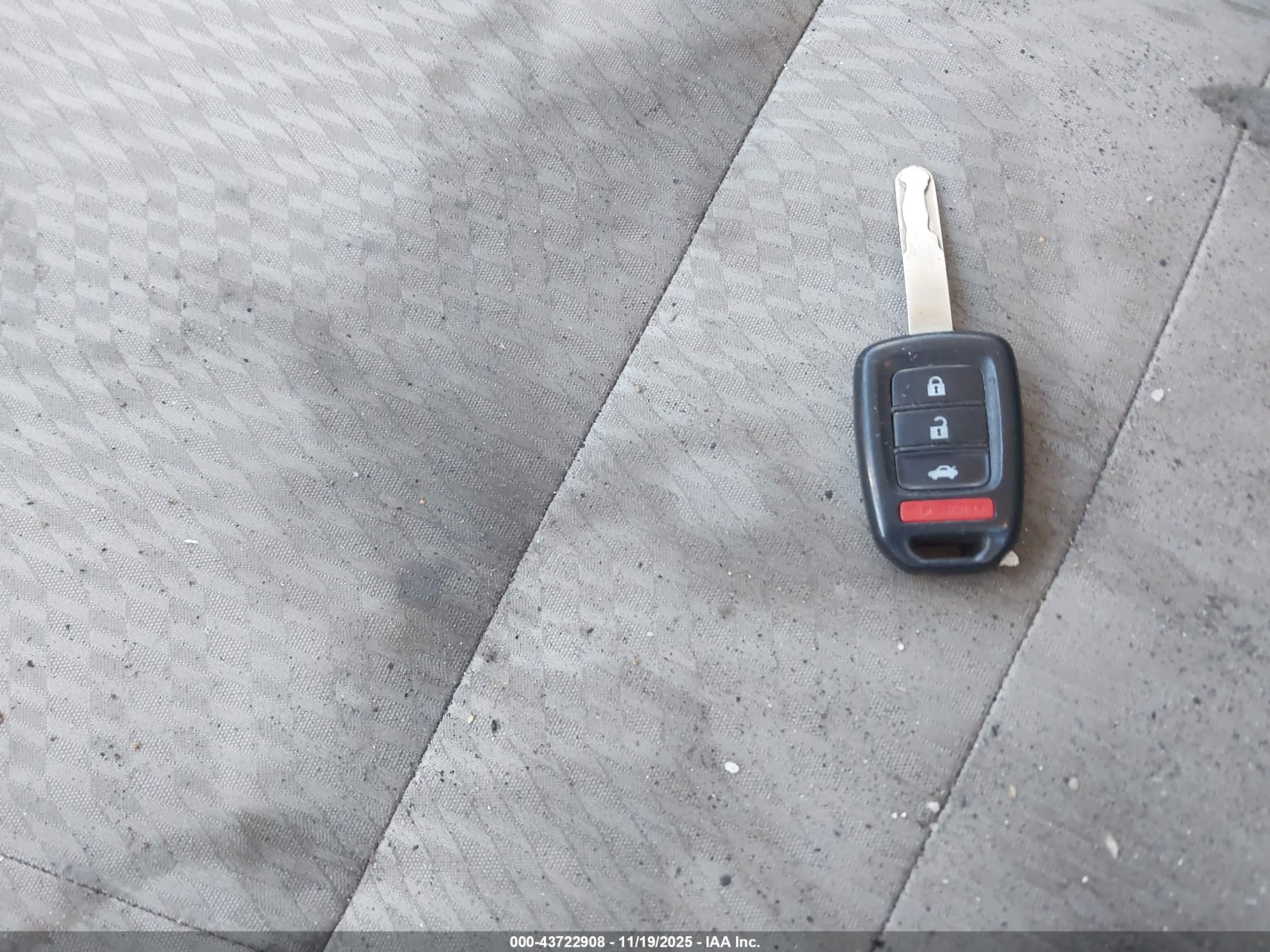 HONDA CIVIC image 11