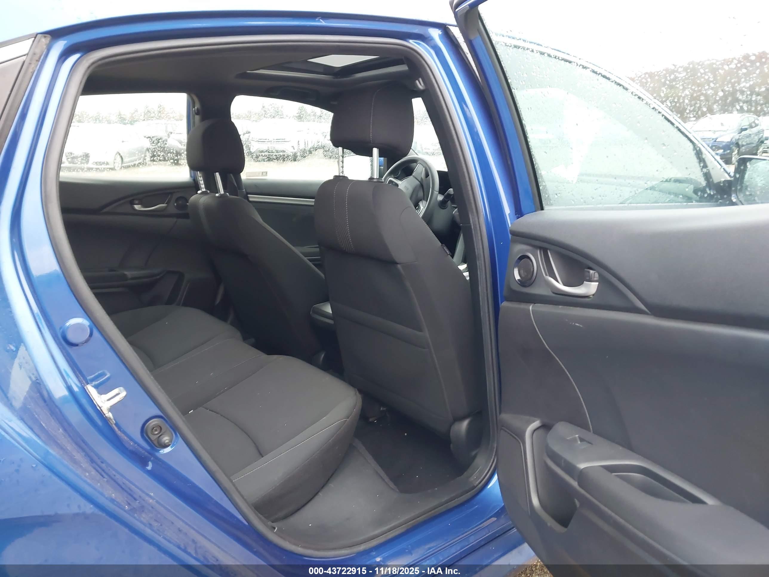HONDA CIVIC image 8