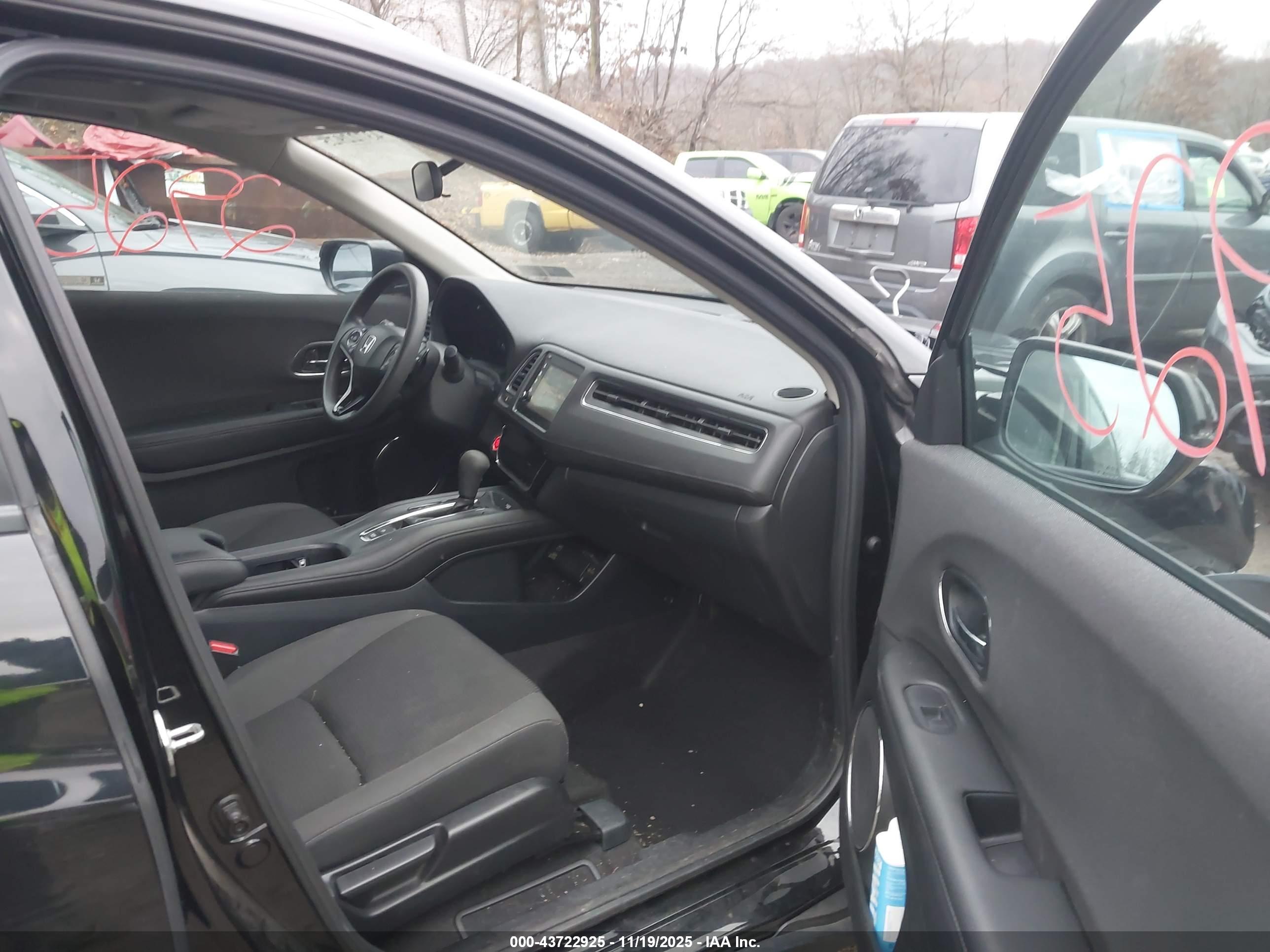HONDA HR-V image 5
