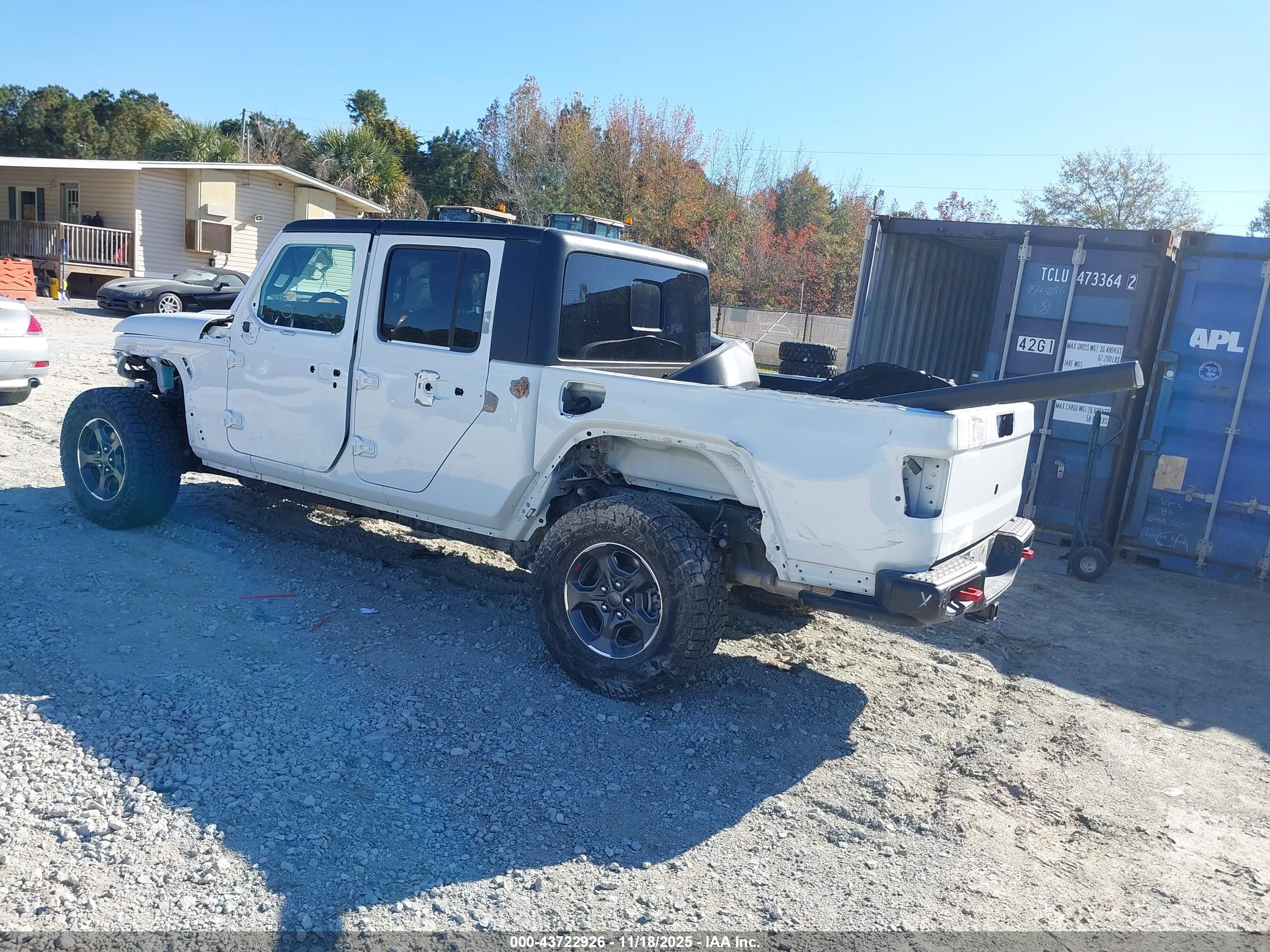JEEP GLADIATOR image 3