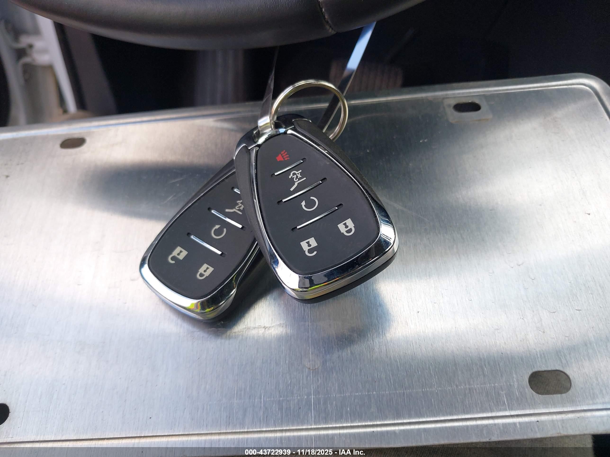 CHEVROLET EQUINOX image 11