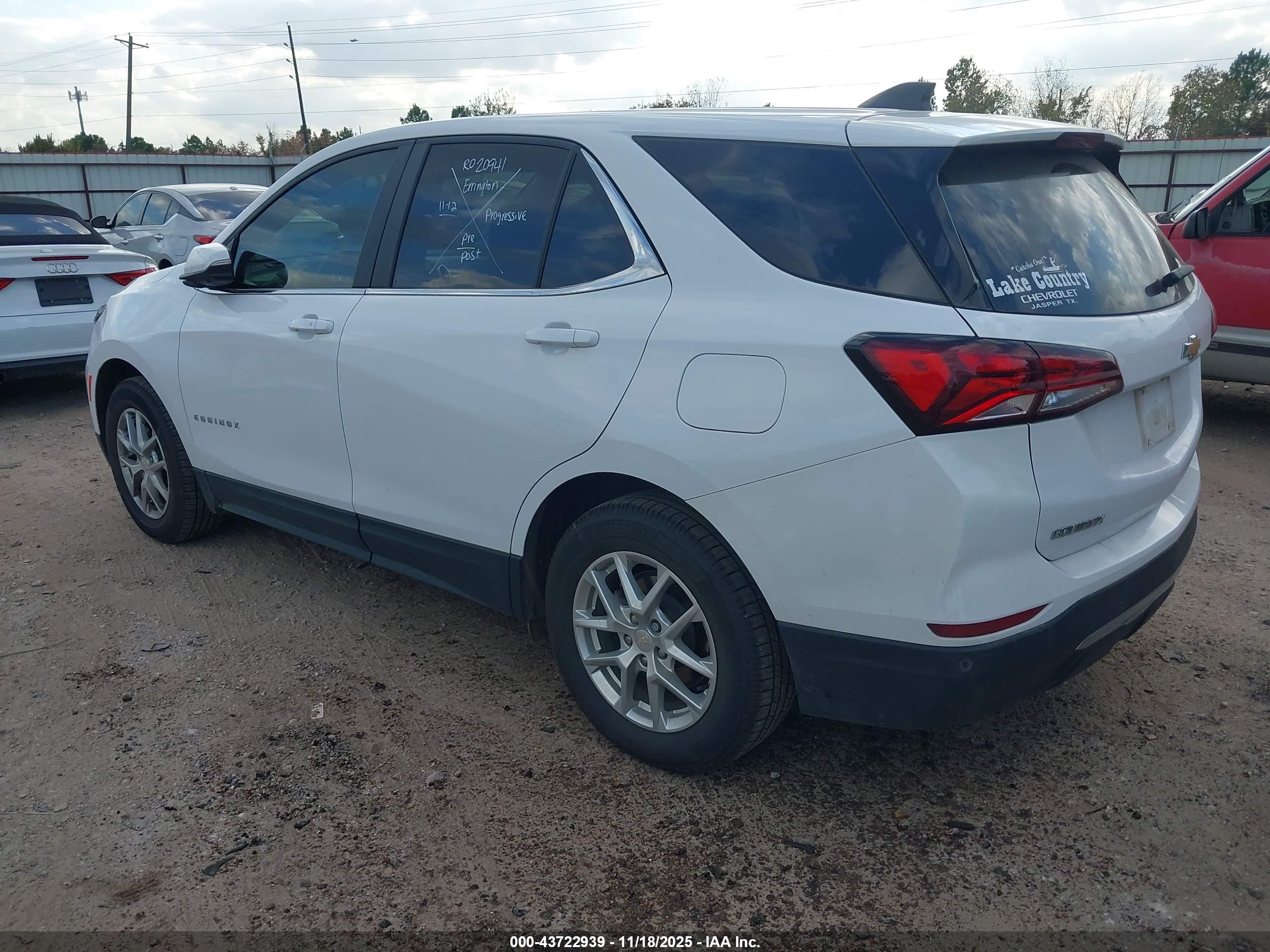 CHEVROLET EQUINOX image 3