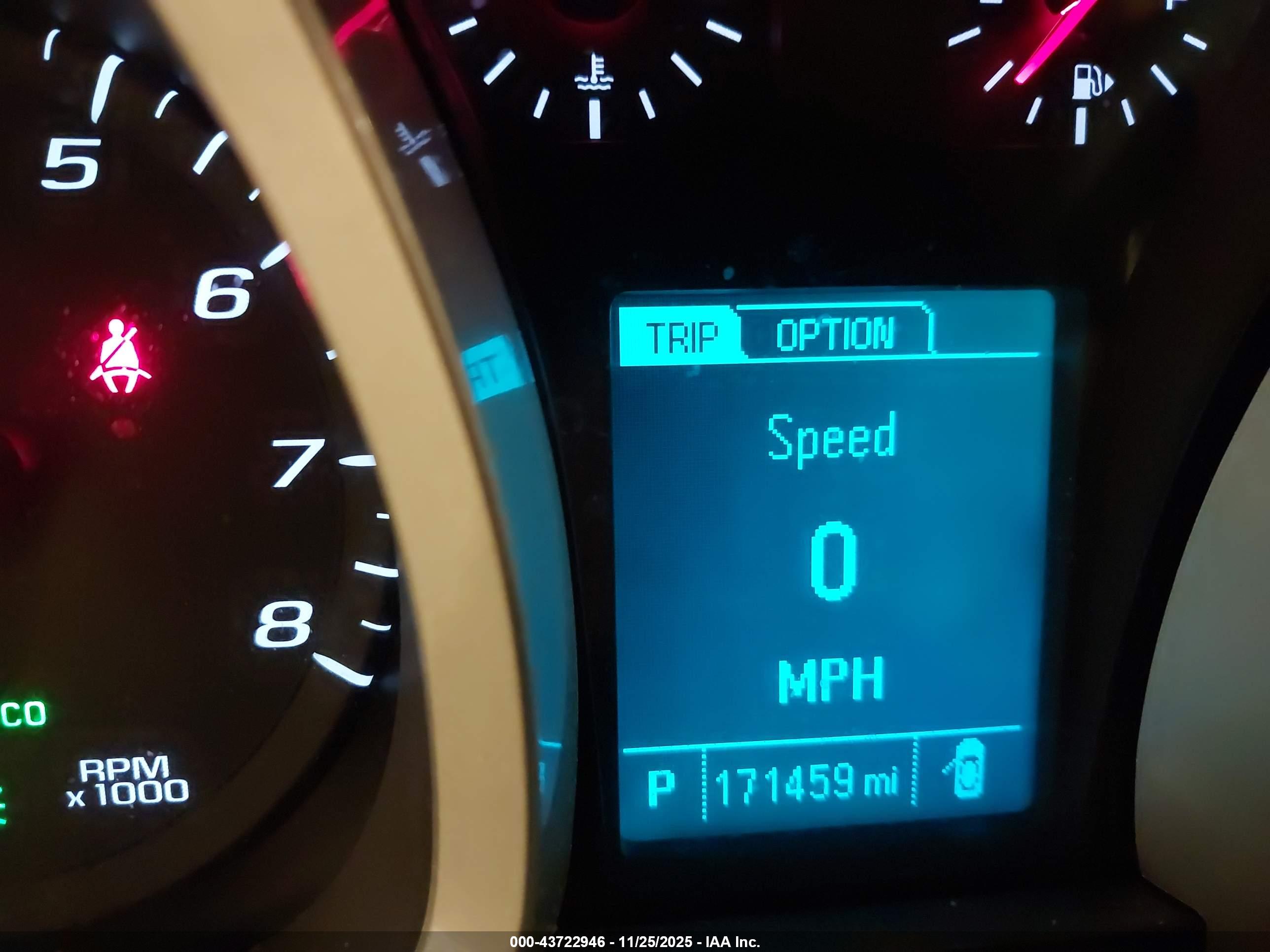 CHEVROLET EQUINOX image 7