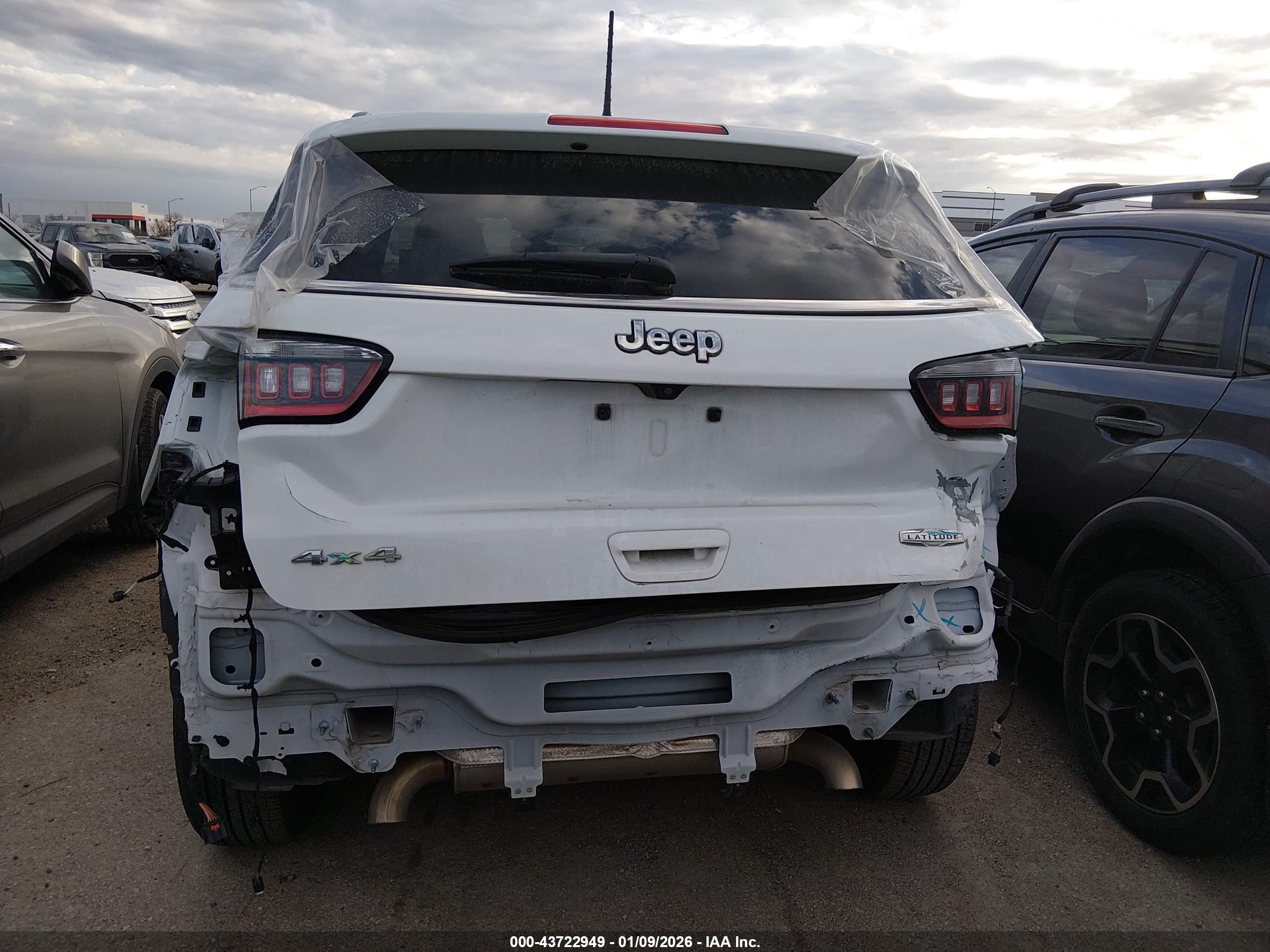 JEEP COMPASS image 6