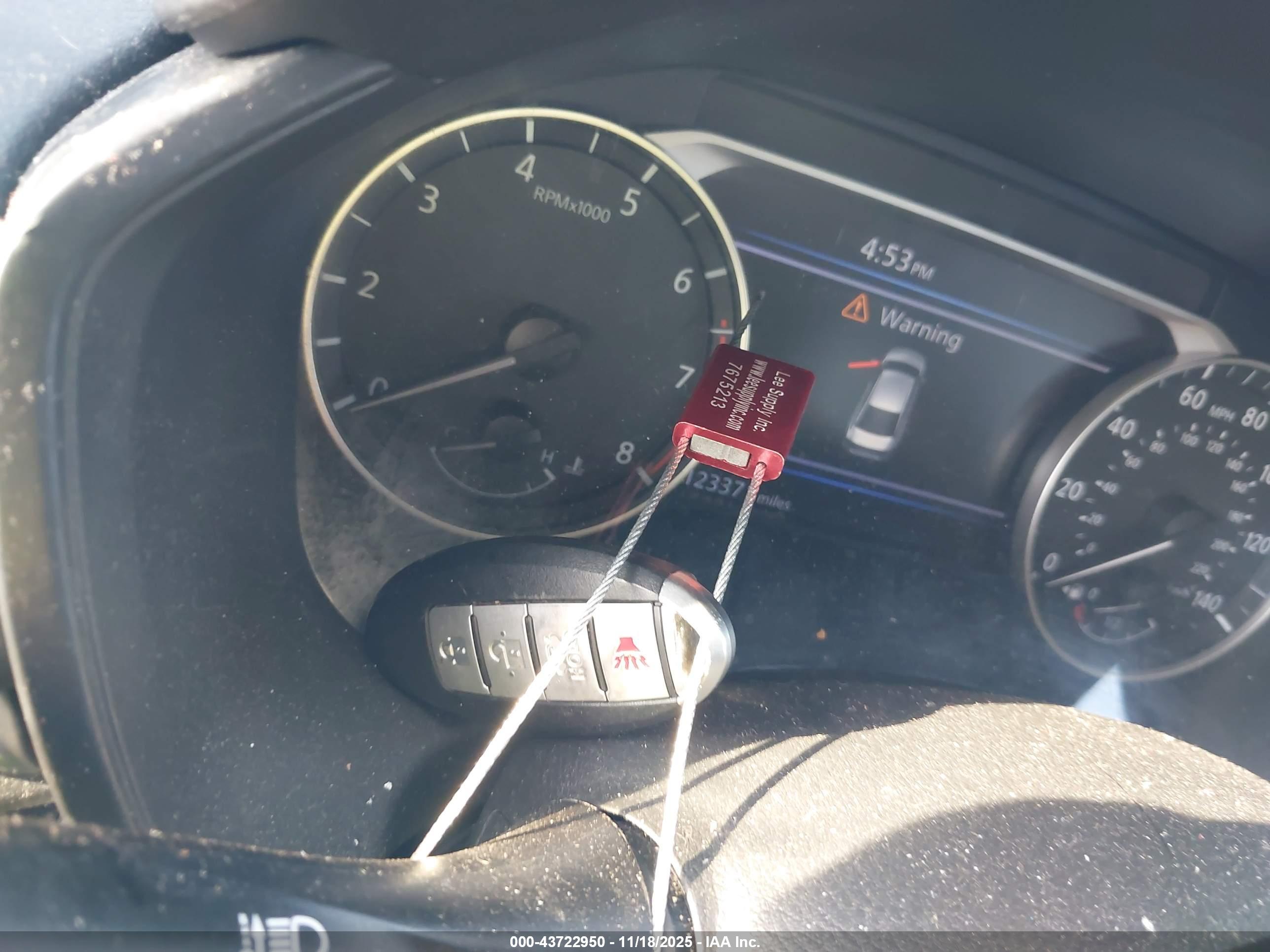NISSAN ALTIMA image 11