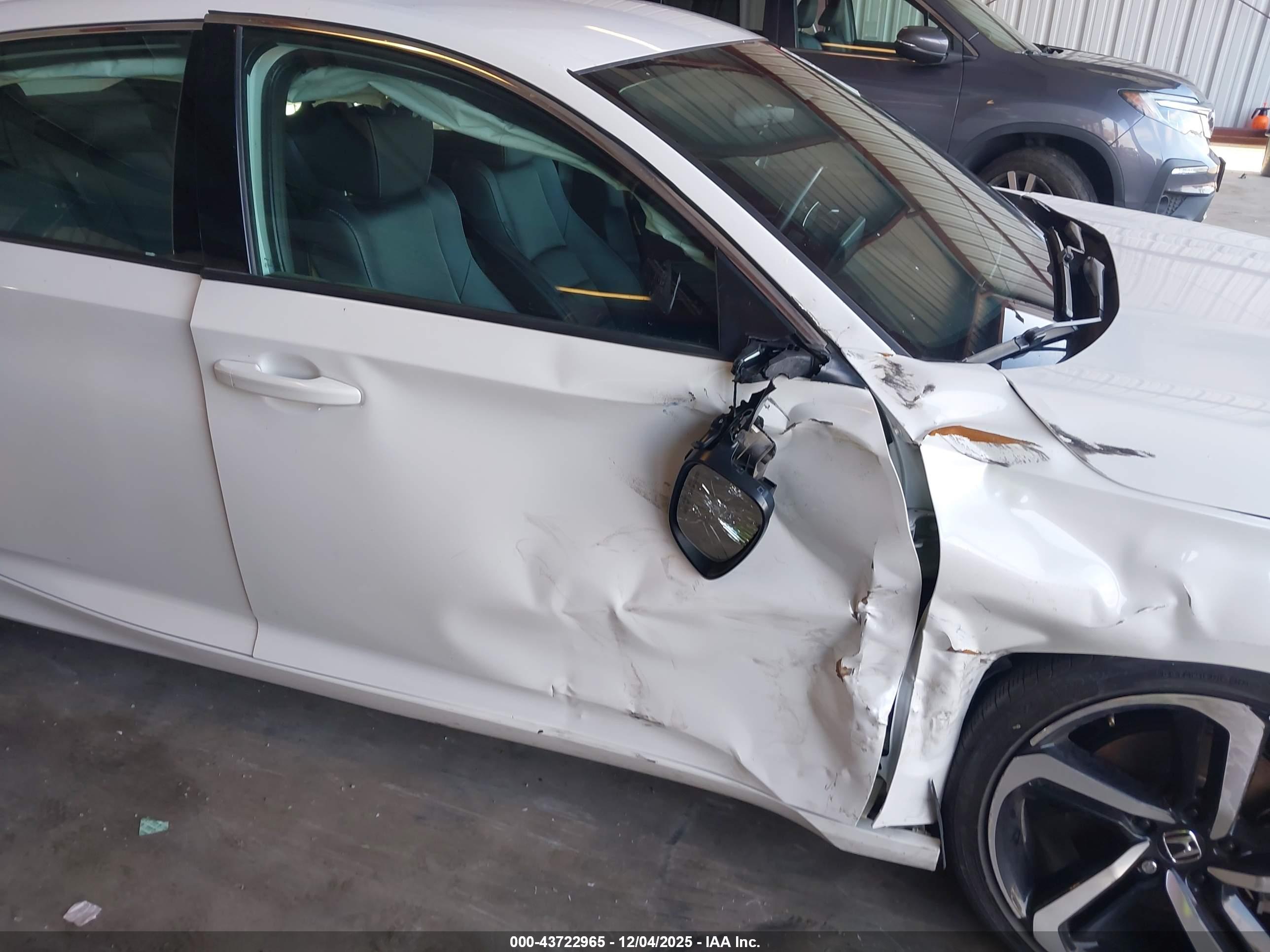 HONDA ACCORD image 6