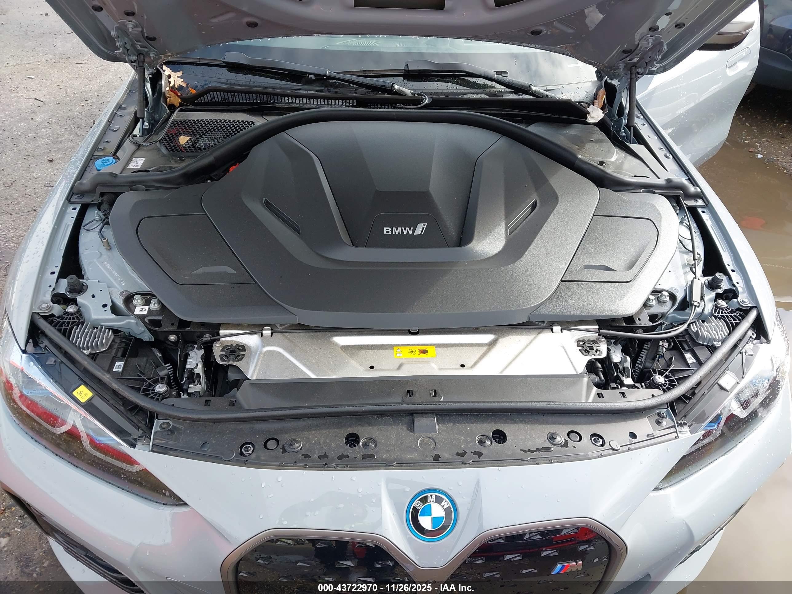BMW I4 image 10
