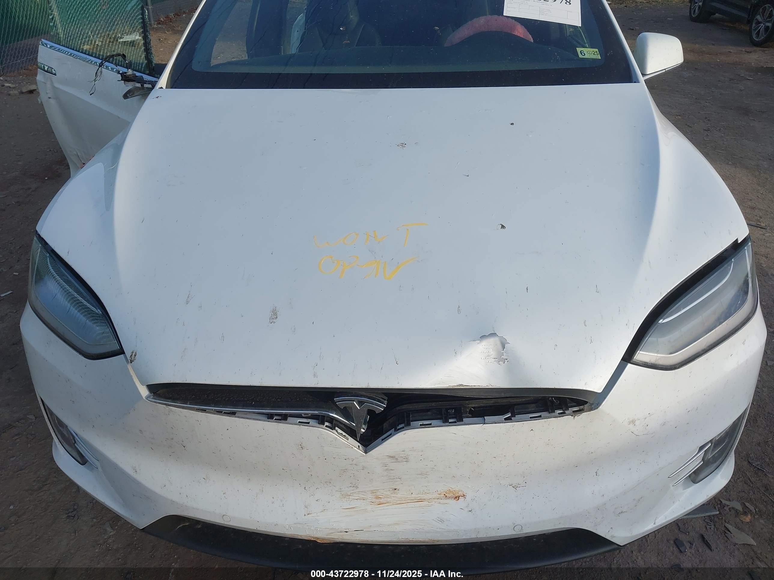 TESLA MODEL image 10