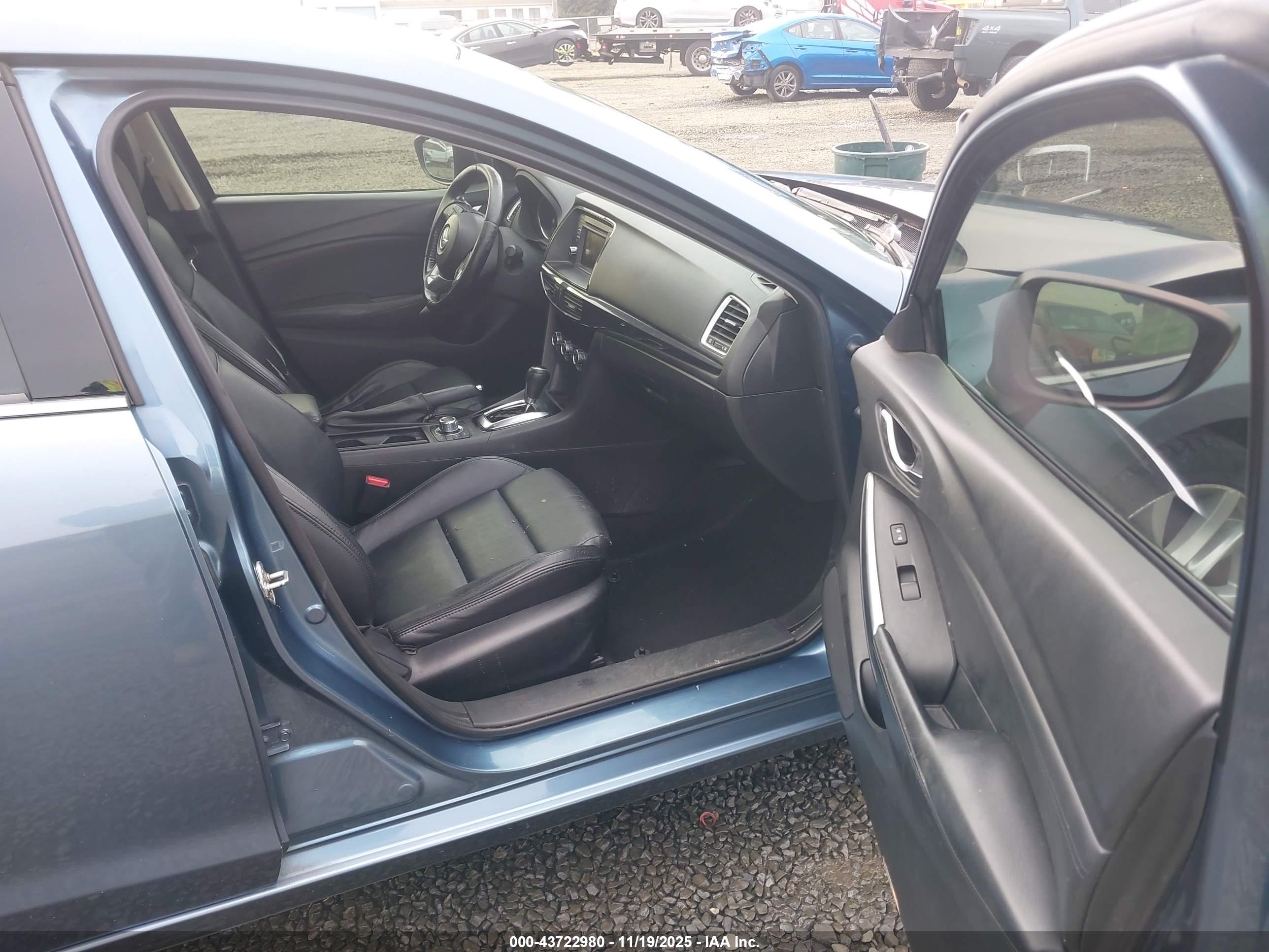 MAZDA 6 image 5