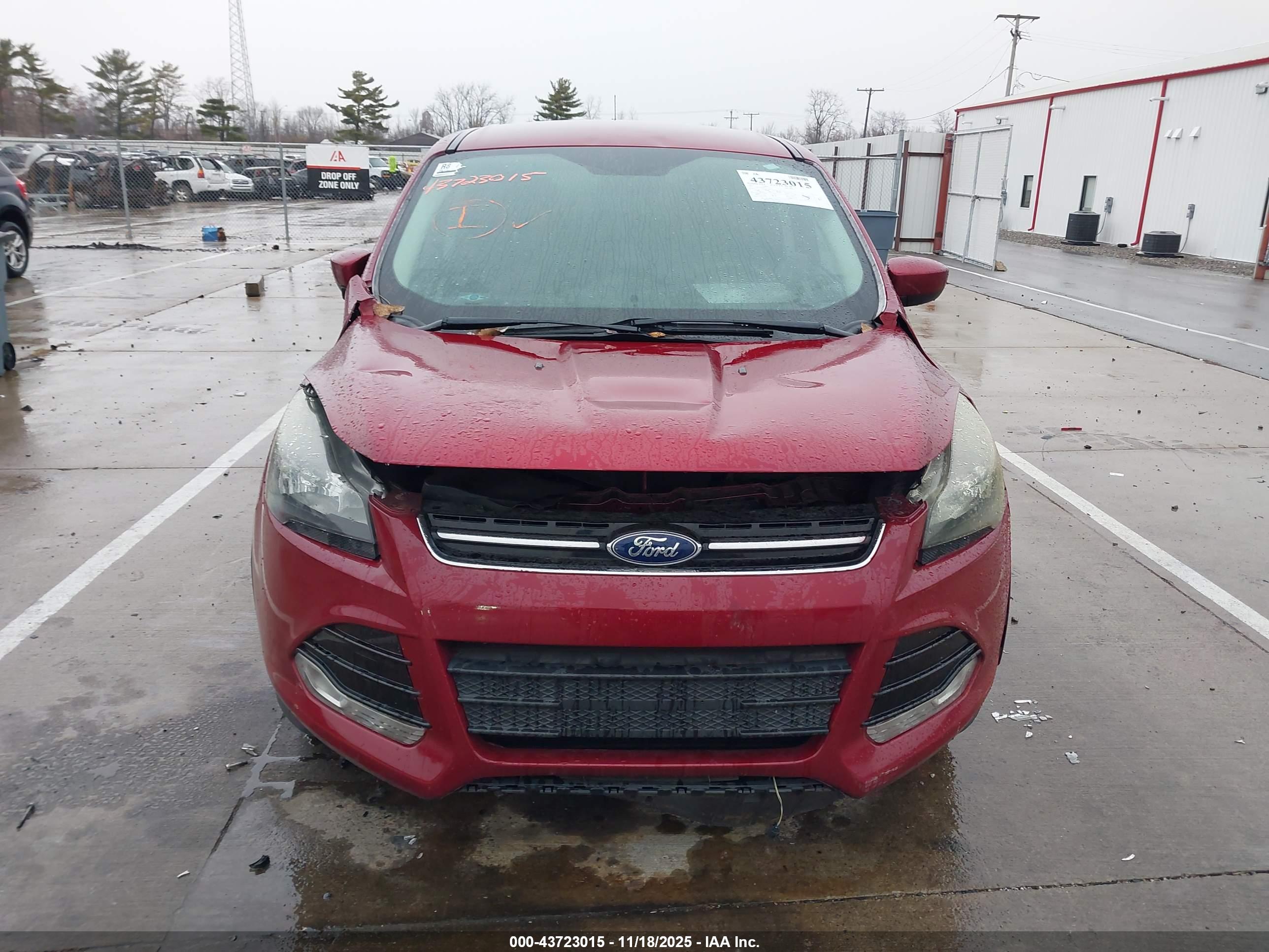 FORD ESCAPE image 6