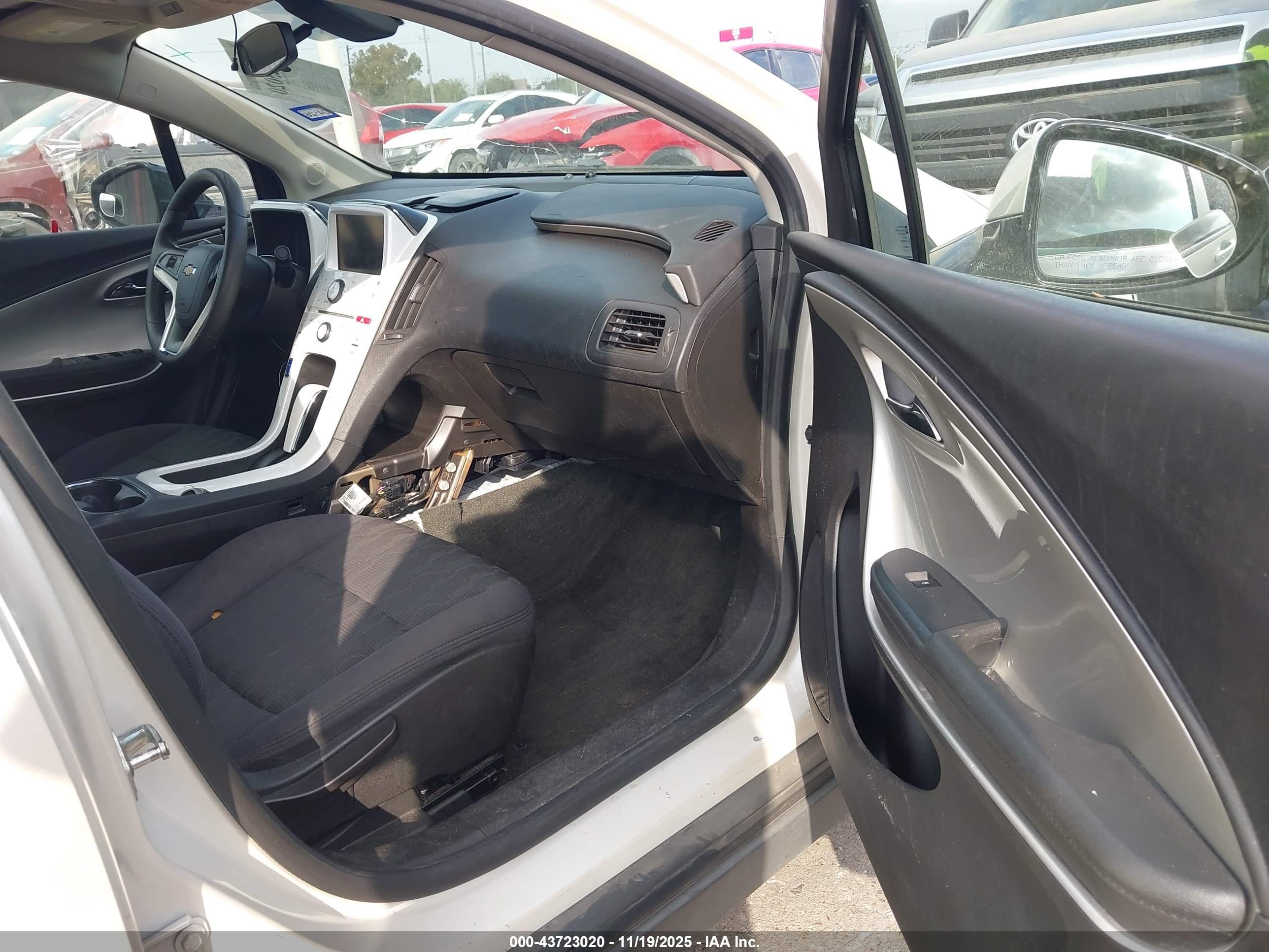 CHEVROLET VOLT image 5