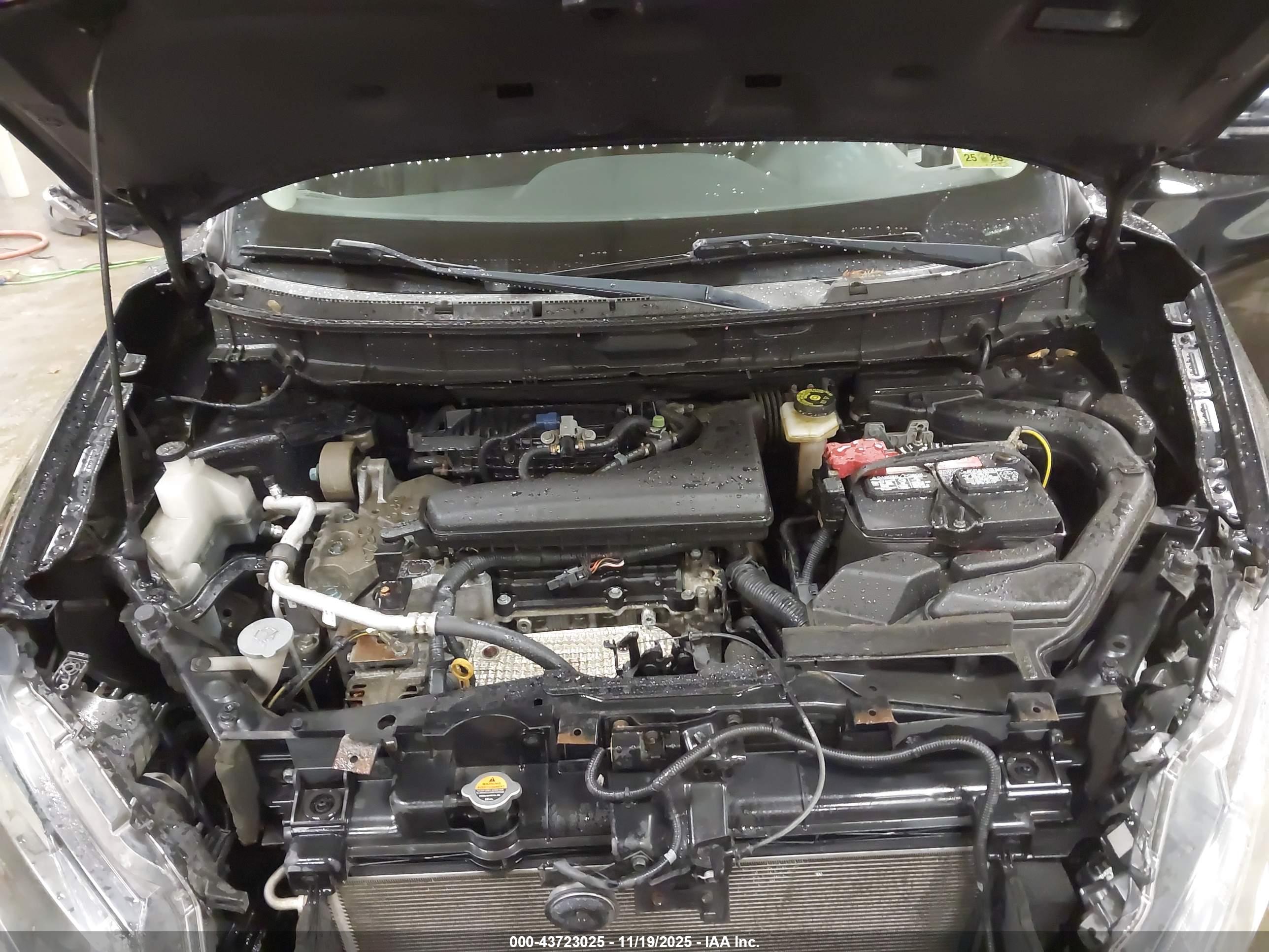 NISSAN ROGUE image 10