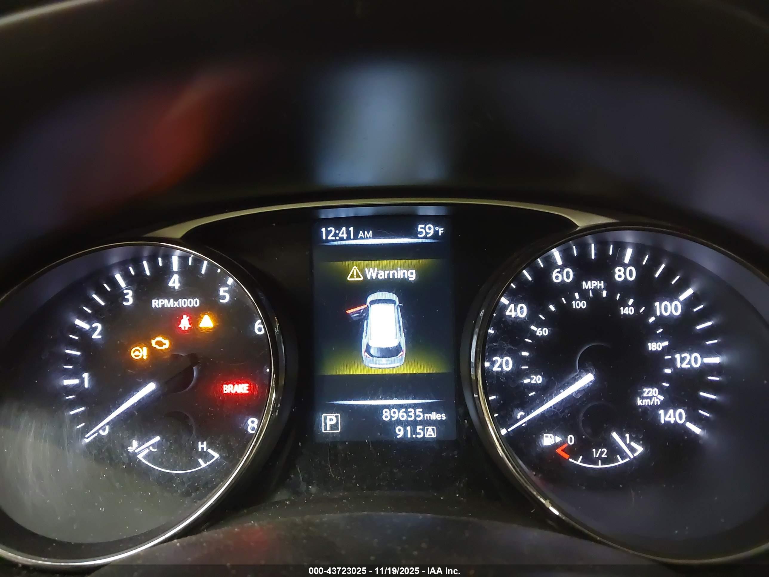 NISSAN ROGUE image 7