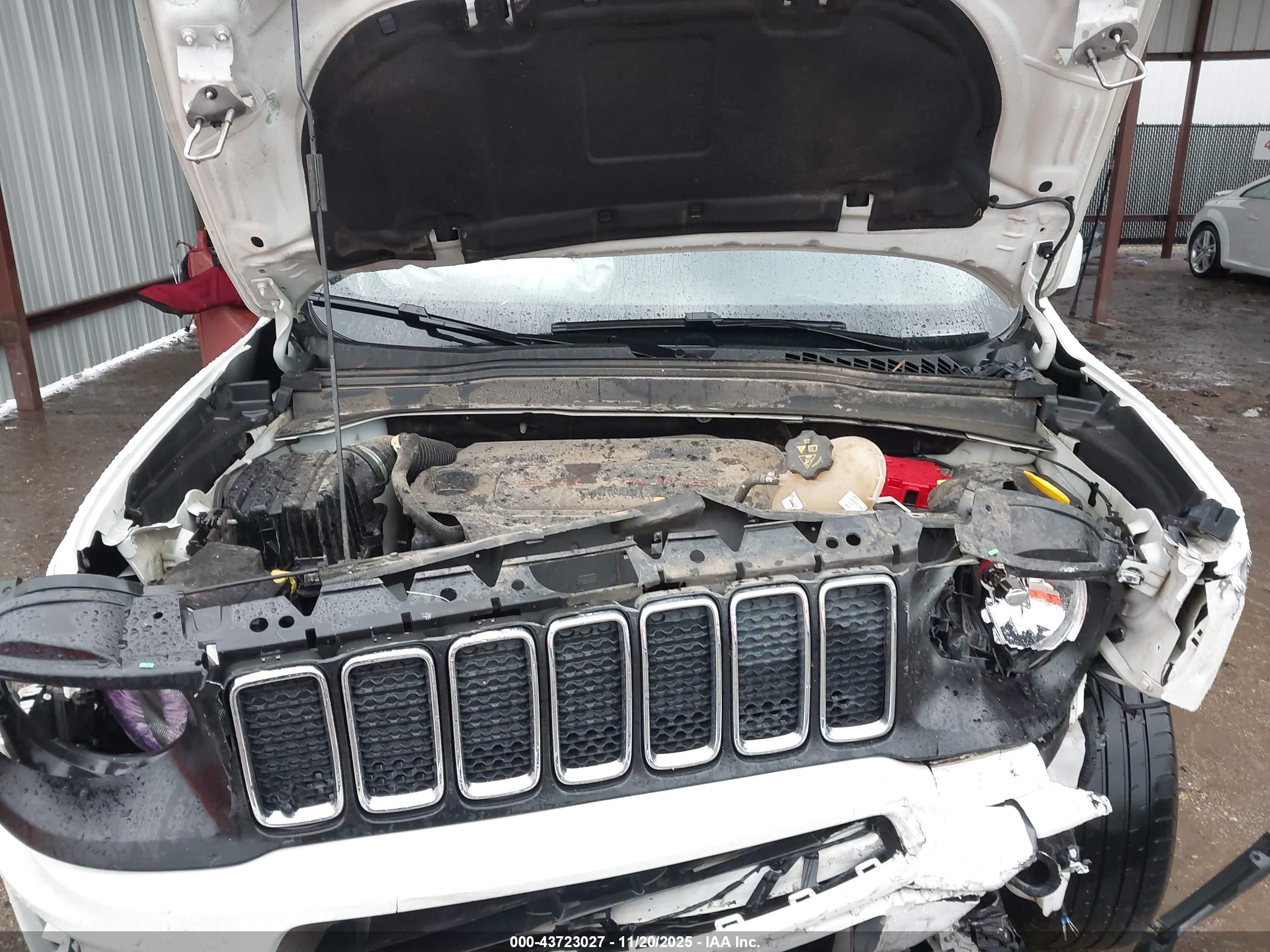 JEEP RENEGADE image 10