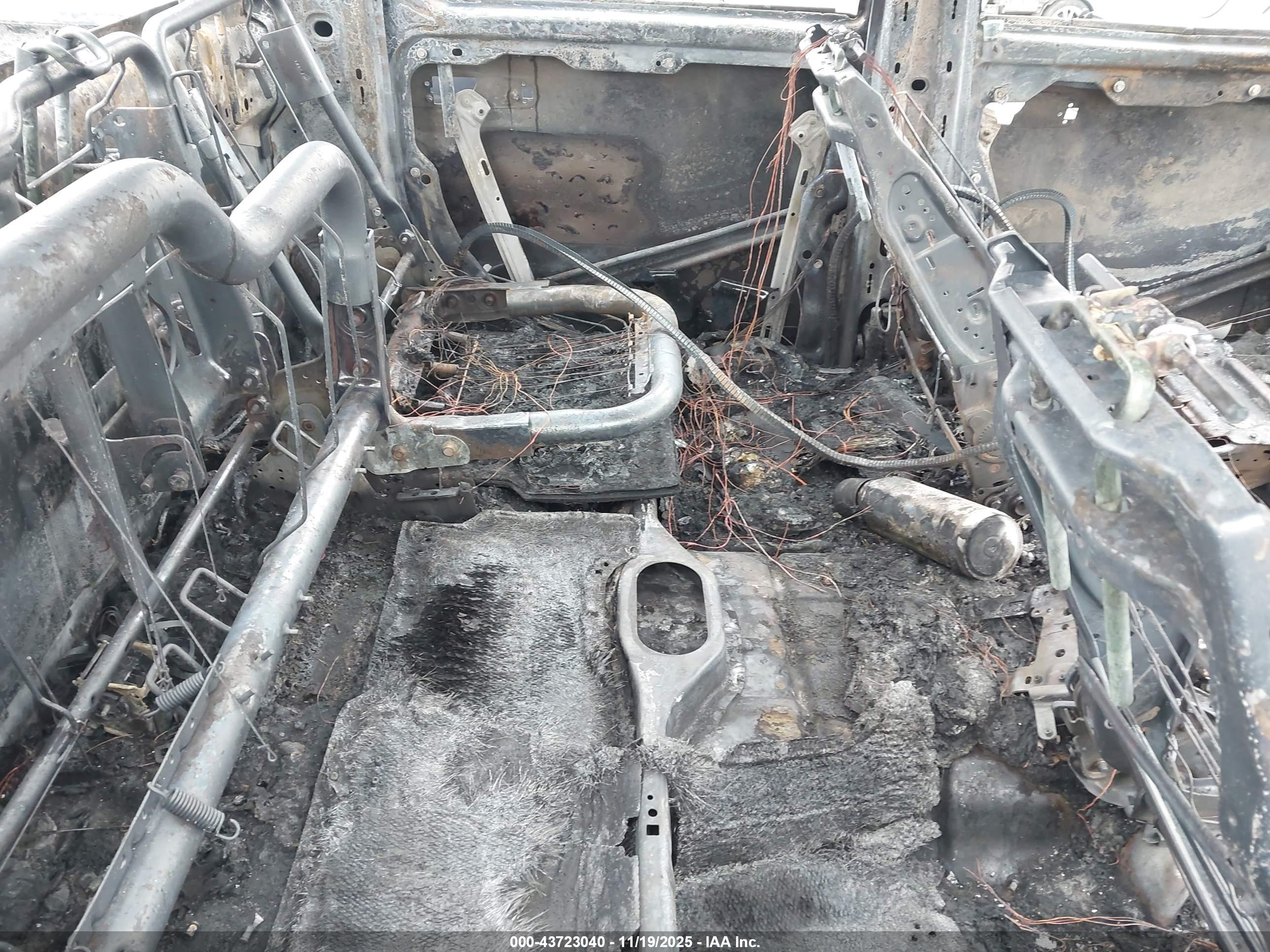 RAM 2500 image 8