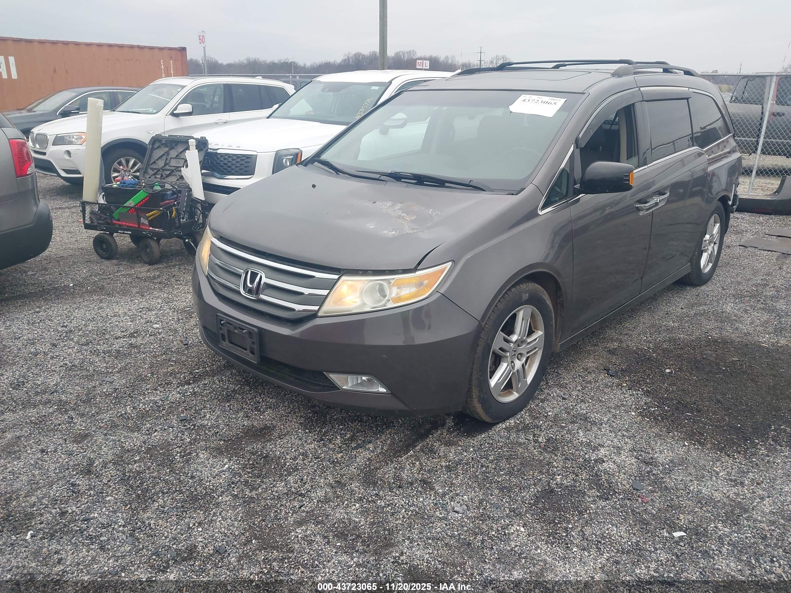 HONDA ODYSSEY image 2