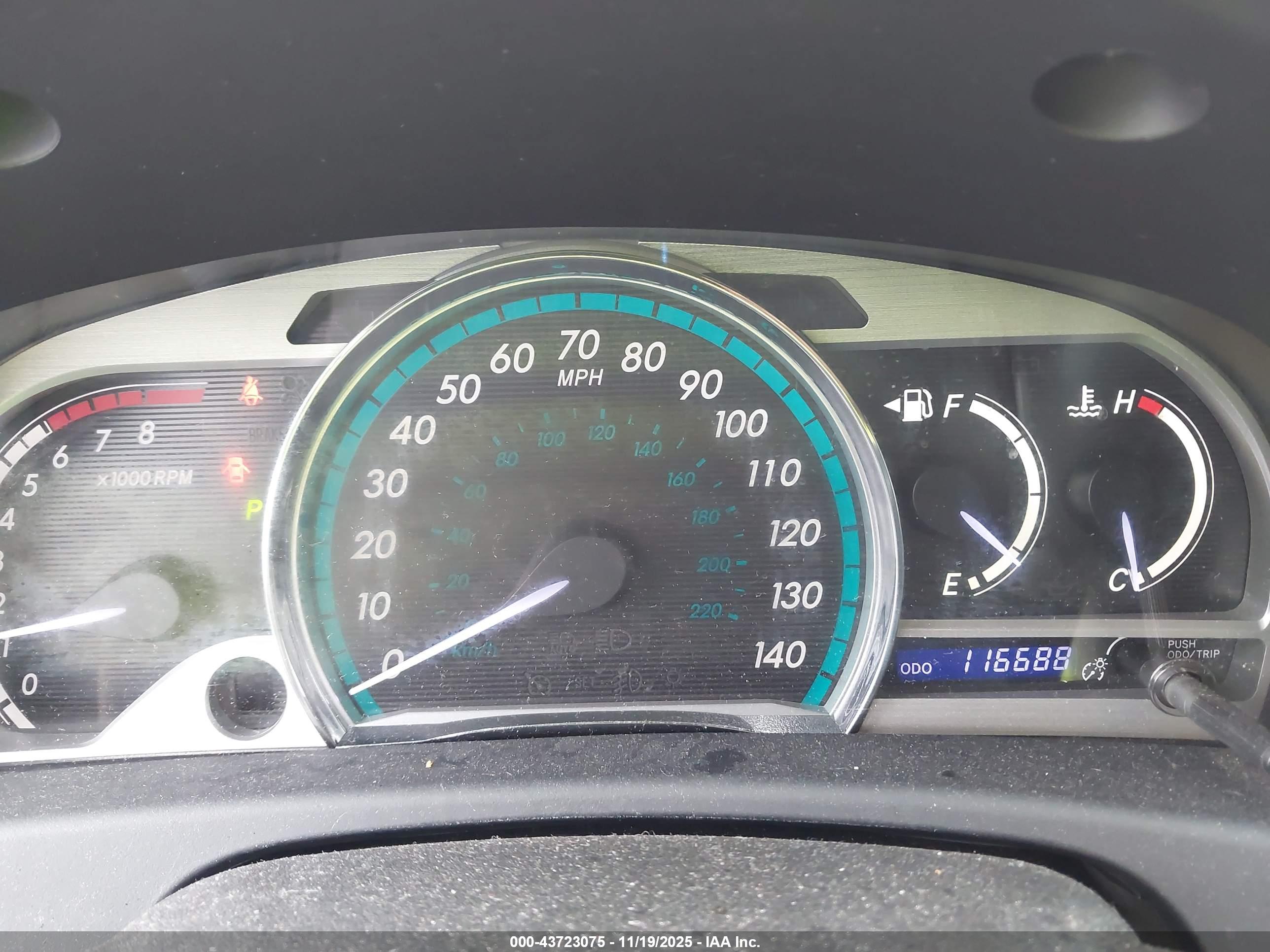 TOYOTA VENZA image 7