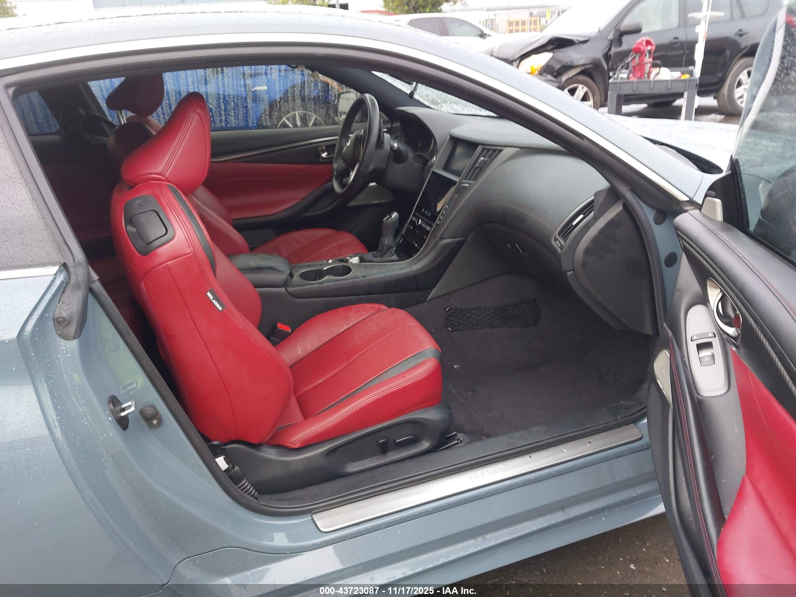 INFINITI Q60 image 5