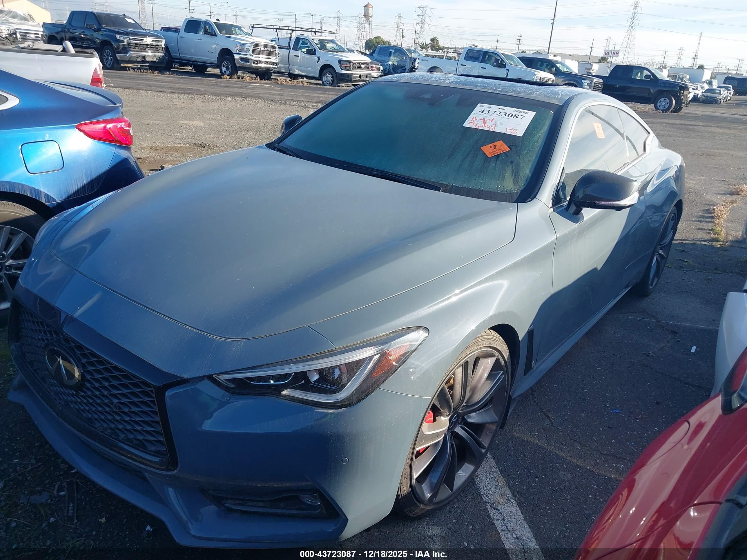 INFINITI Q60 image 6