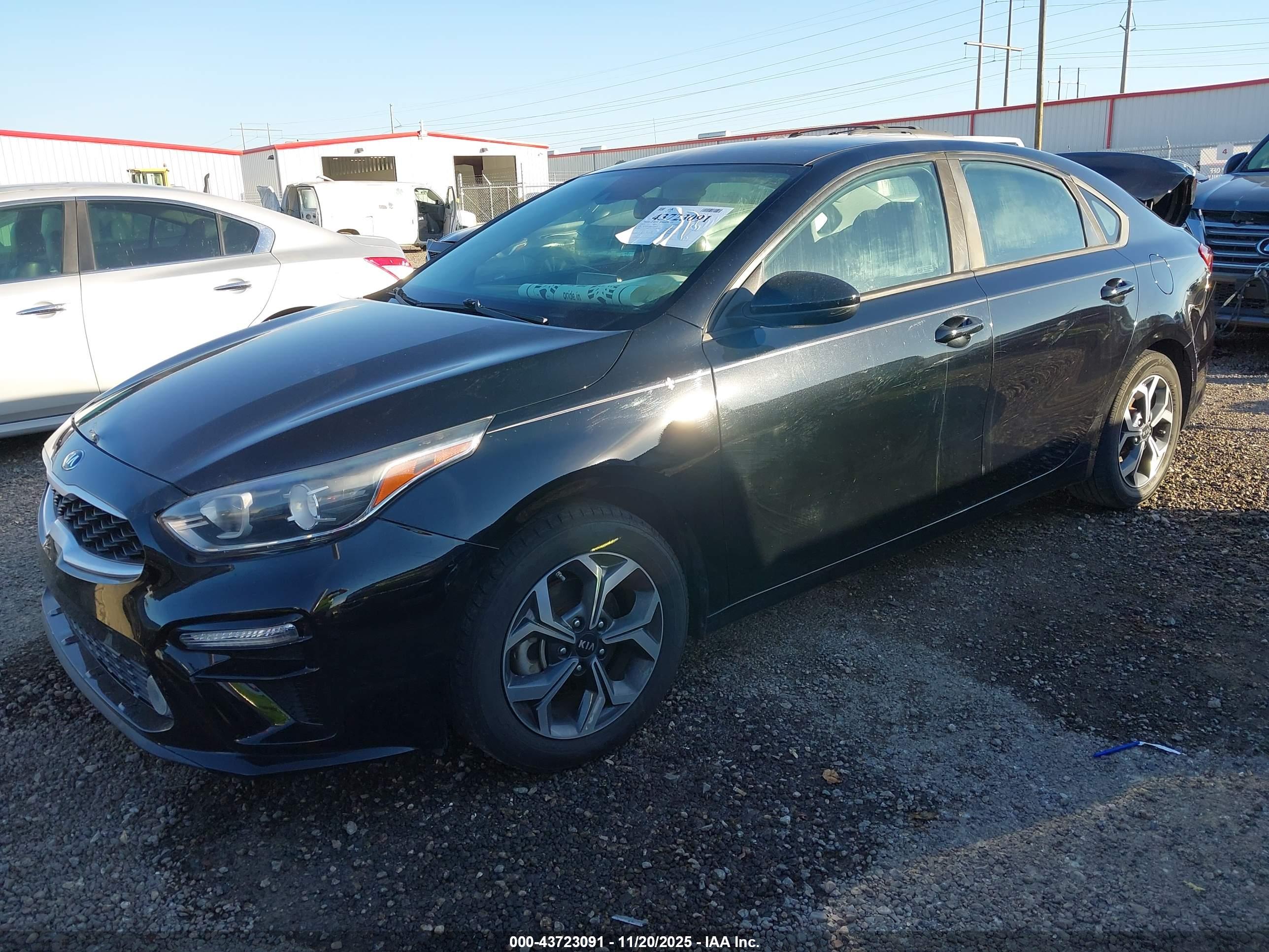 KIA FORTE image 2