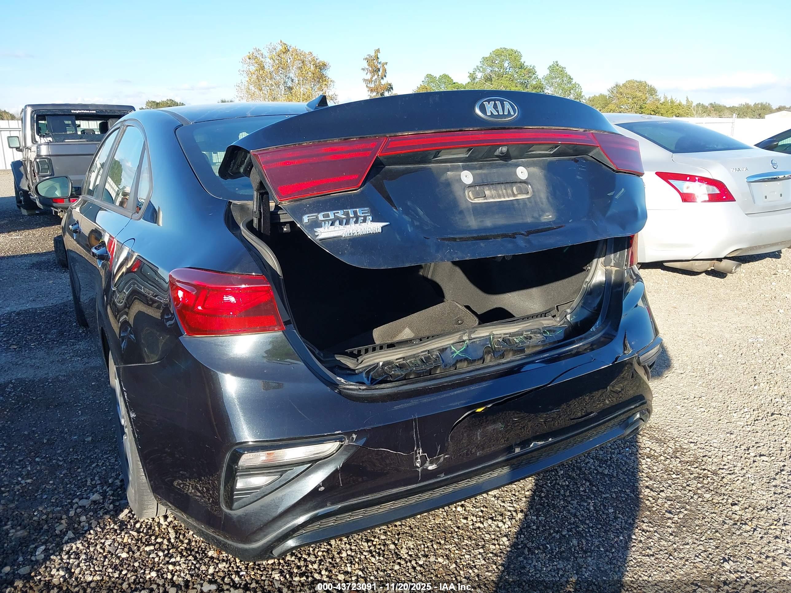 KIA FORTE image 6
