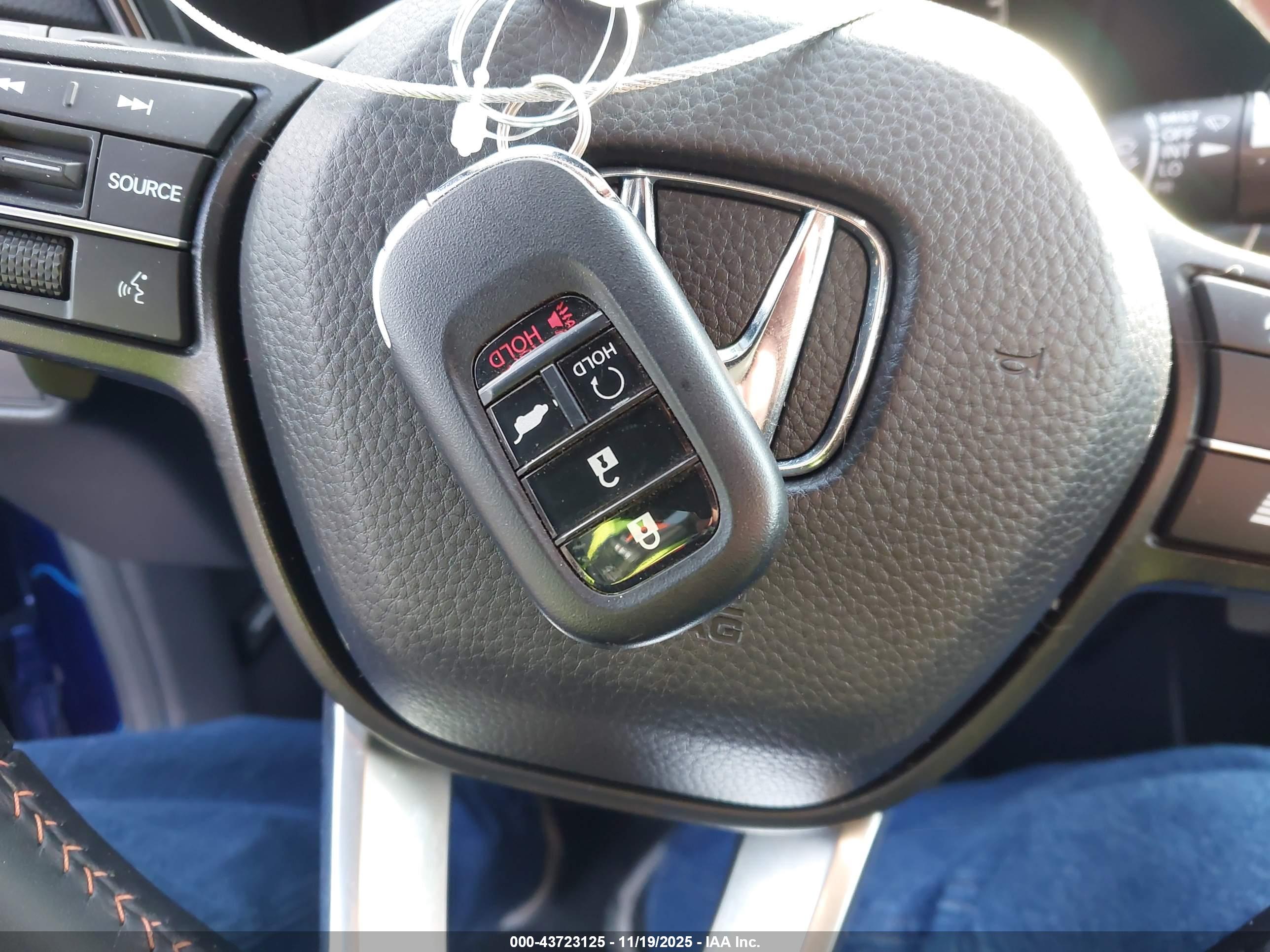HONDA CR-V image 11
