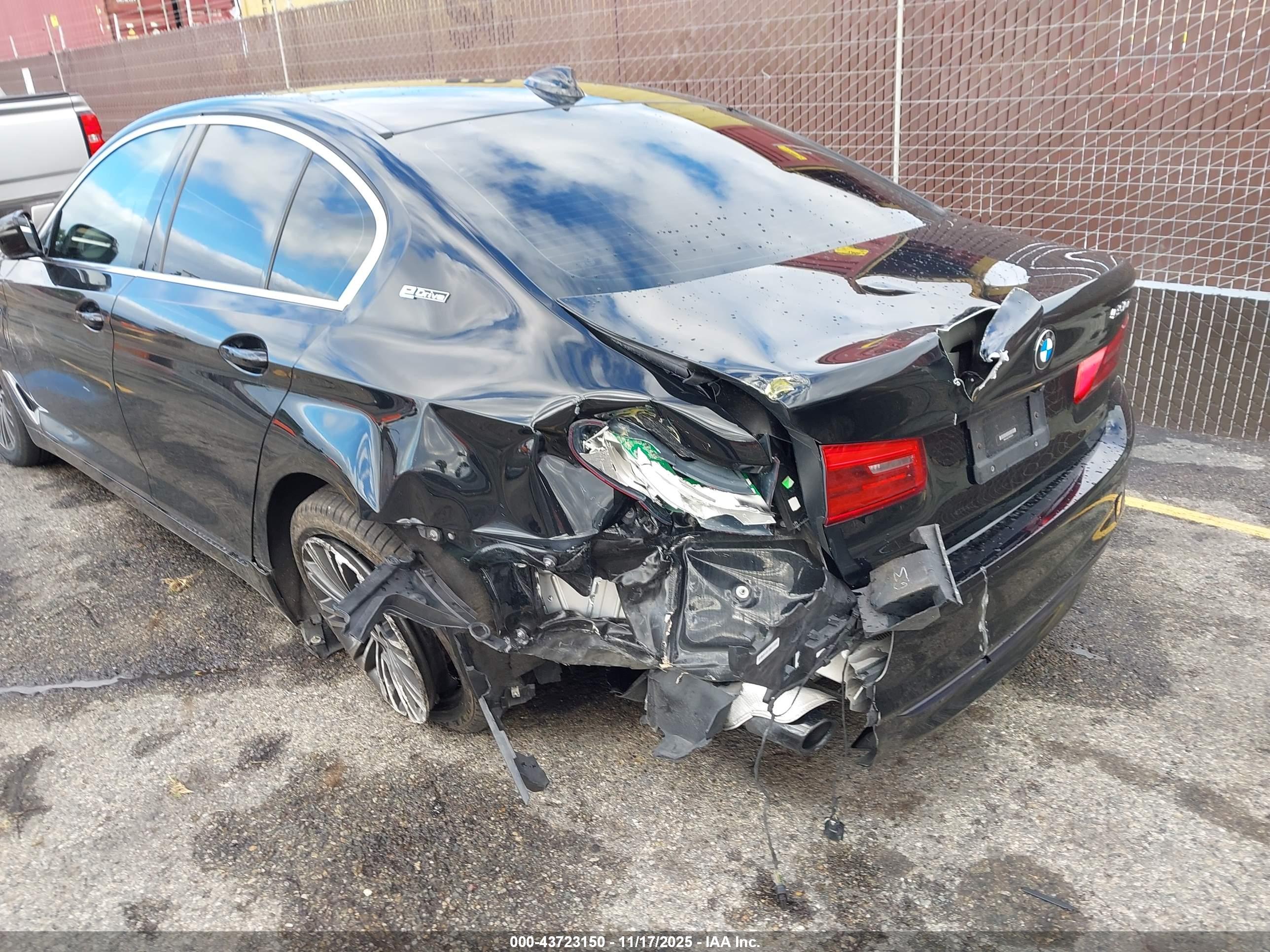 BMW 530E image 6