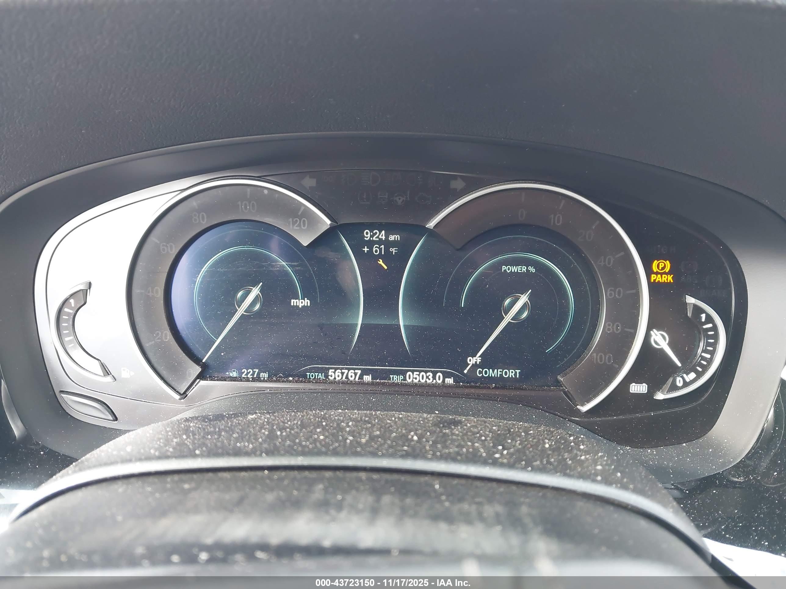 BMW 530E image 7