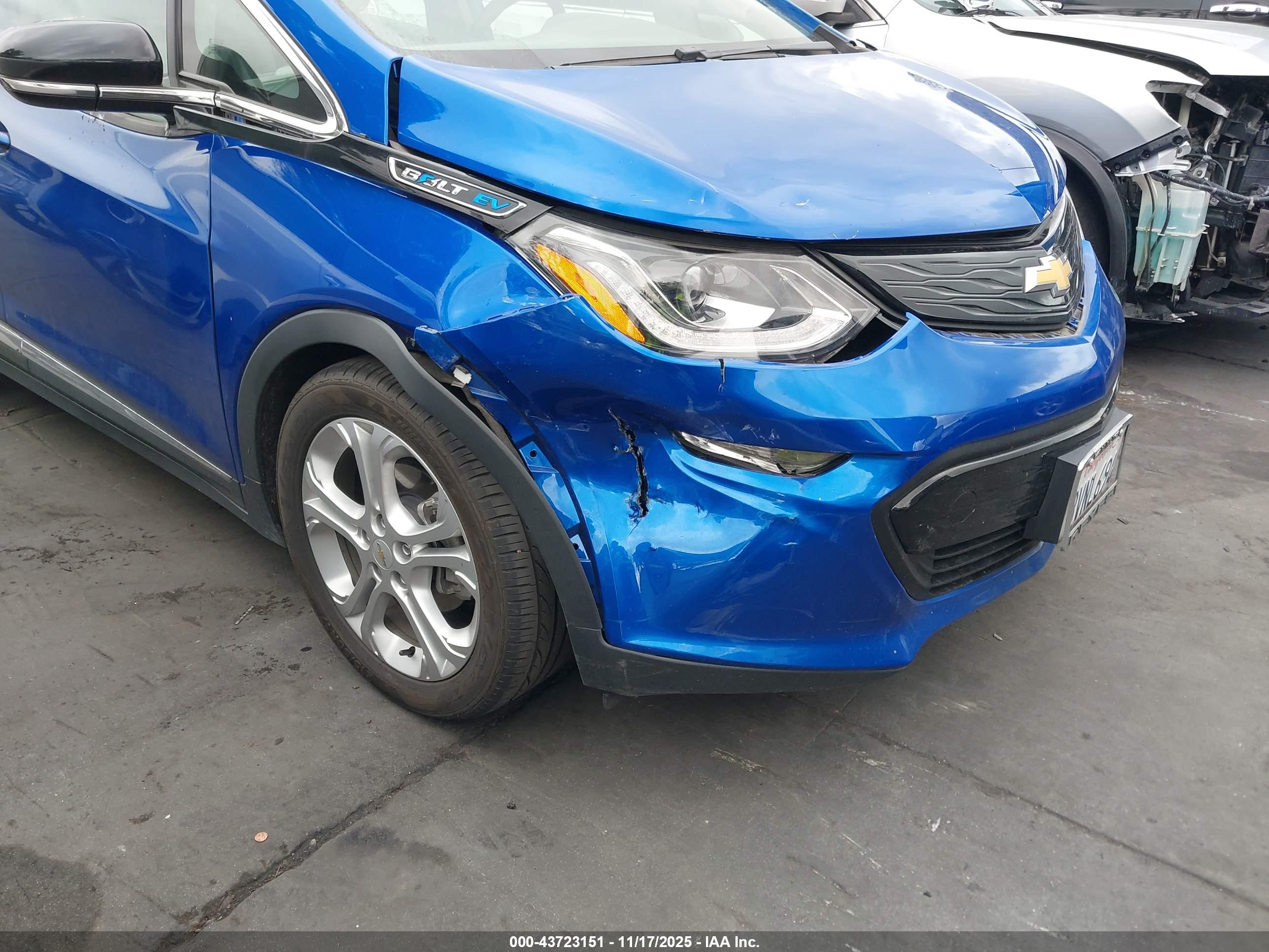 CHEVROLET BOLT image 6
