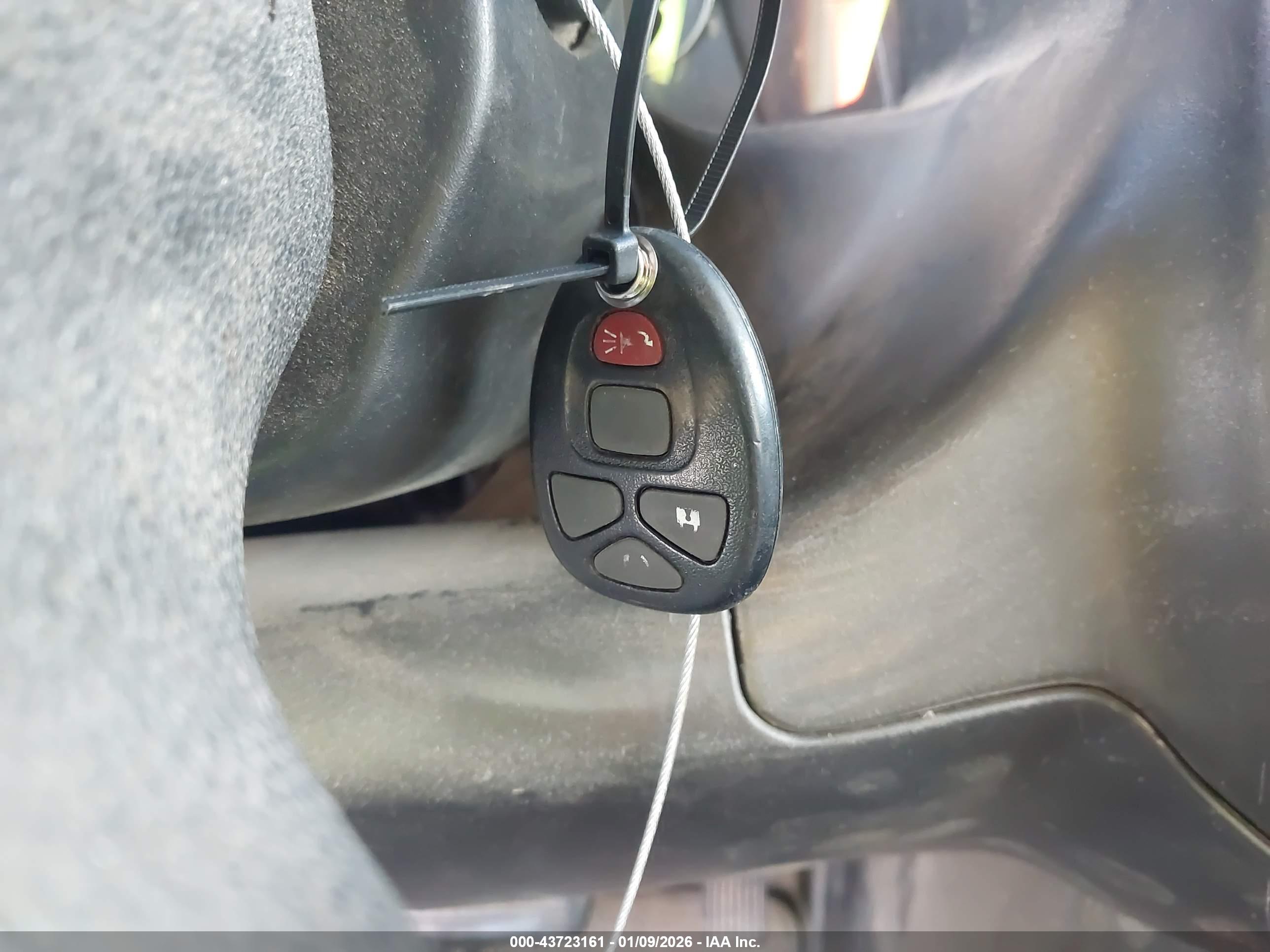 CHEVROLET EXPRESS image 11