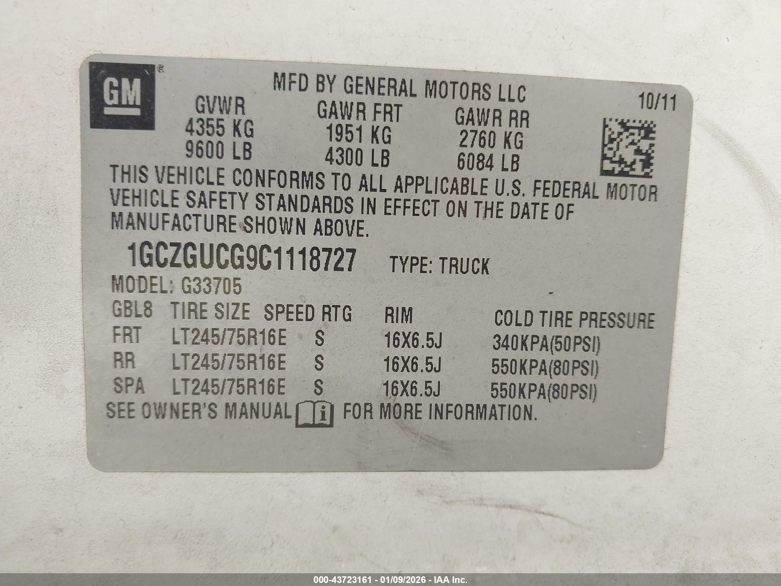 CHEVROLET EXPRESS image 9