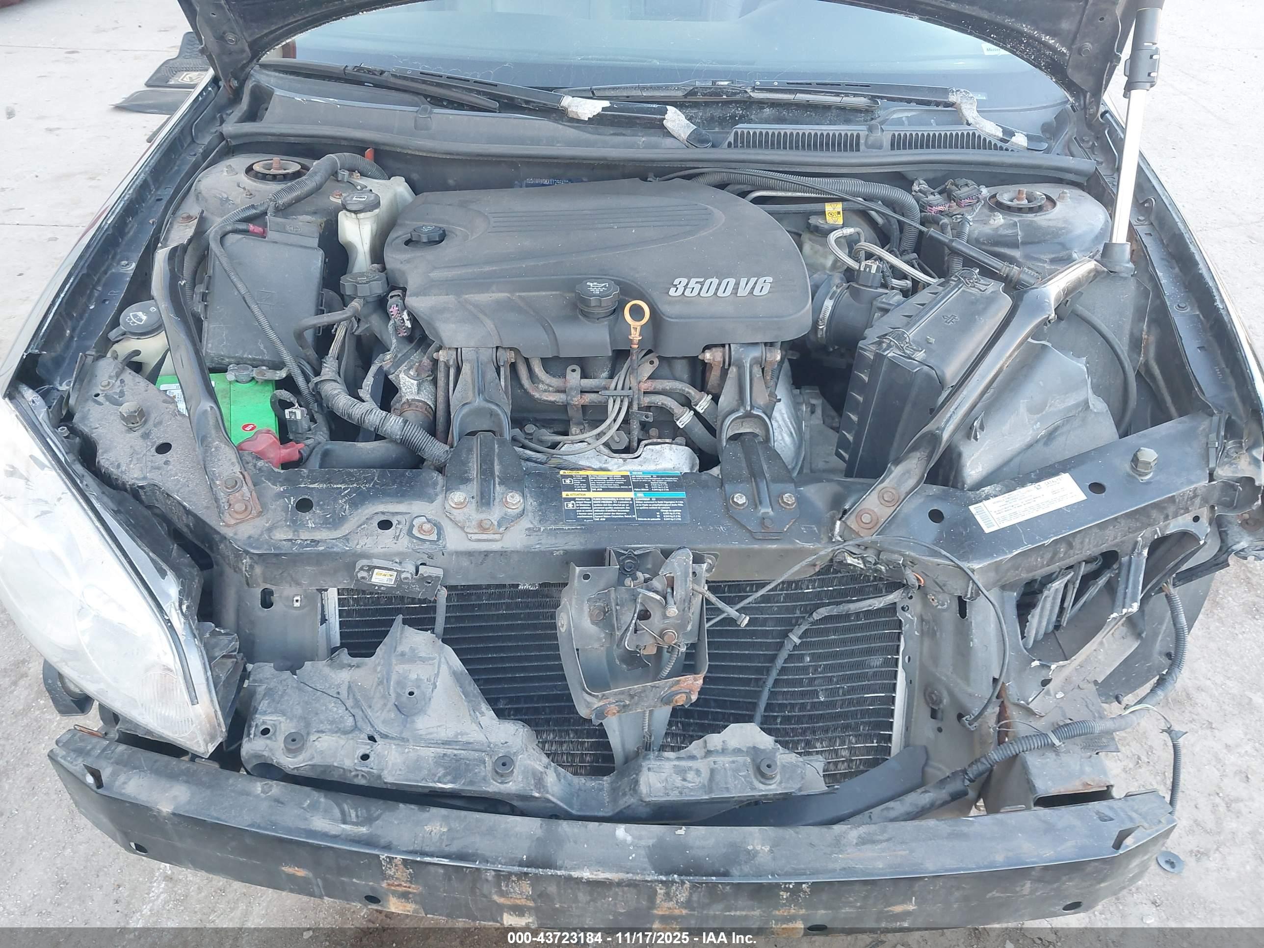 CHEVROLET IMPALA image 10