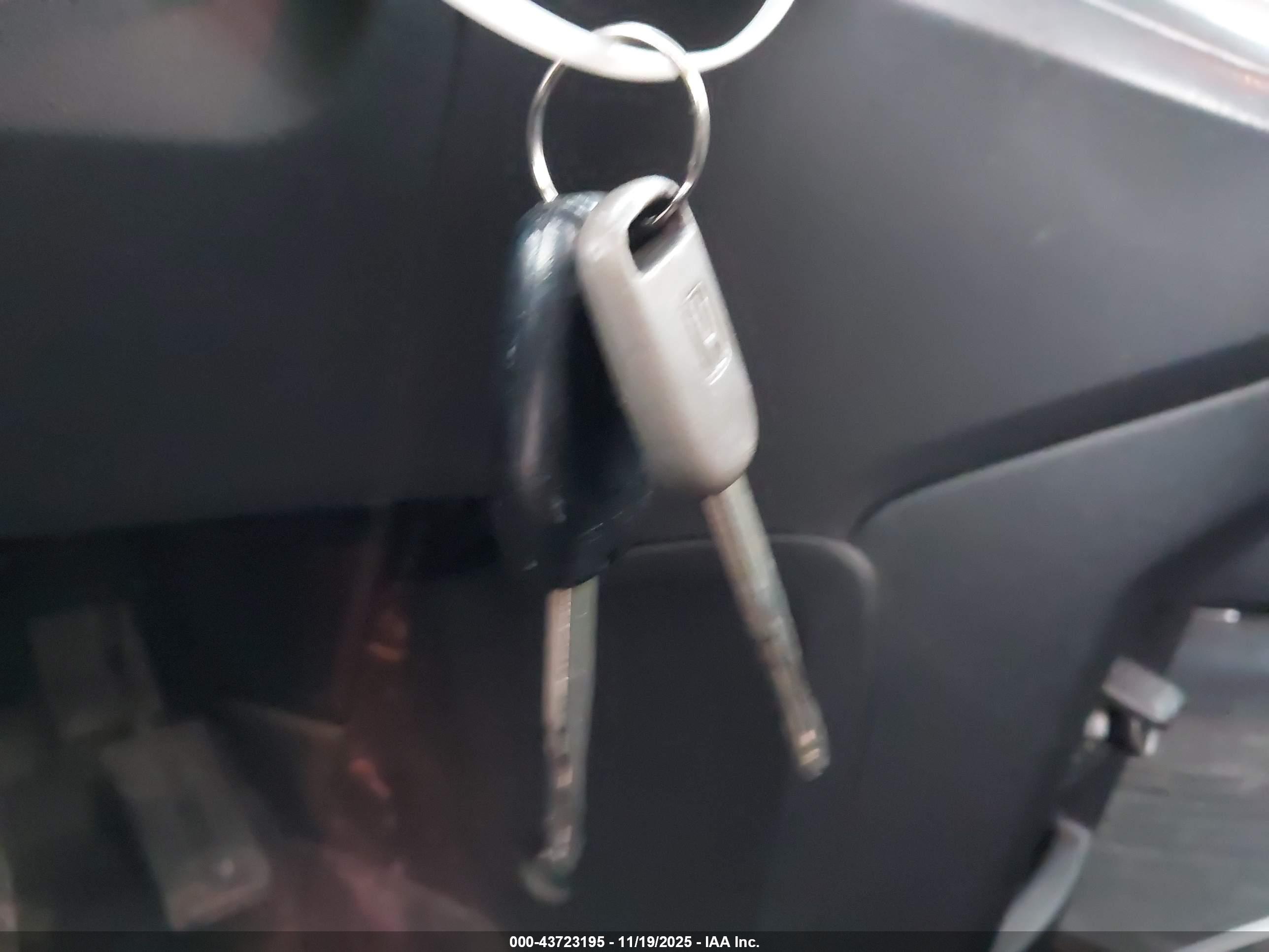 HONDA CR-V image 11