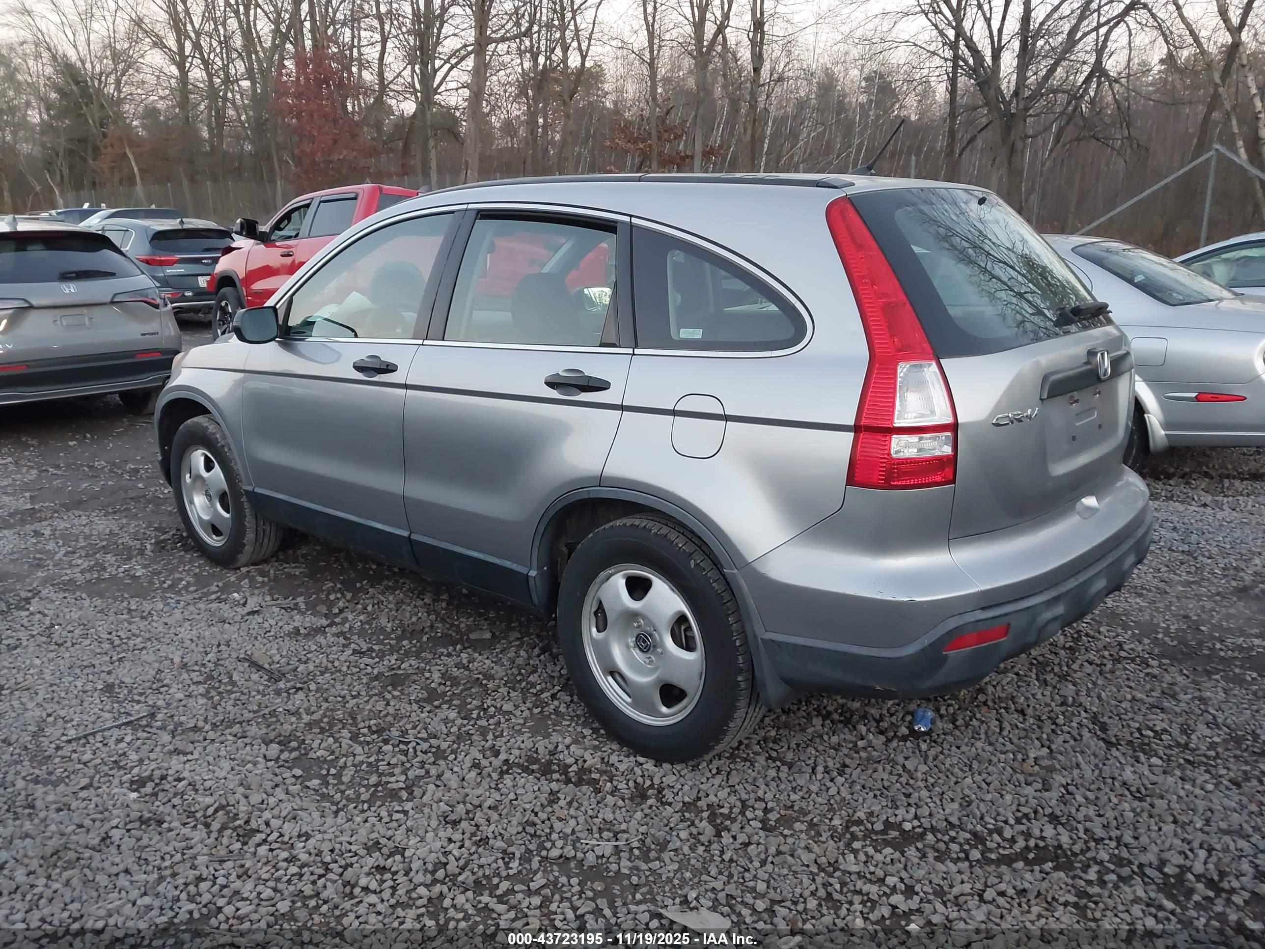 HONDA CR-V image 3