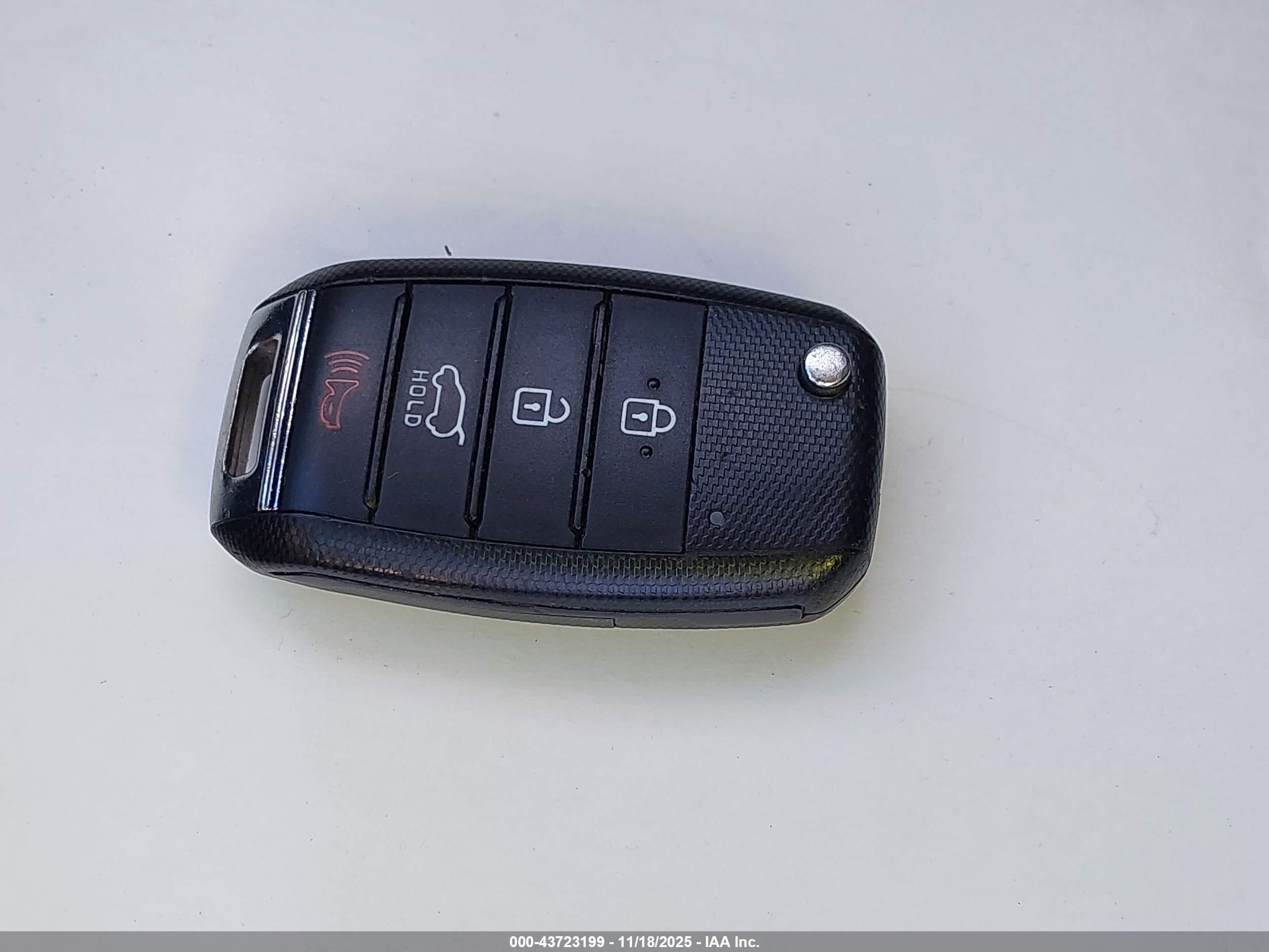 KIA SPORTAGE image 11