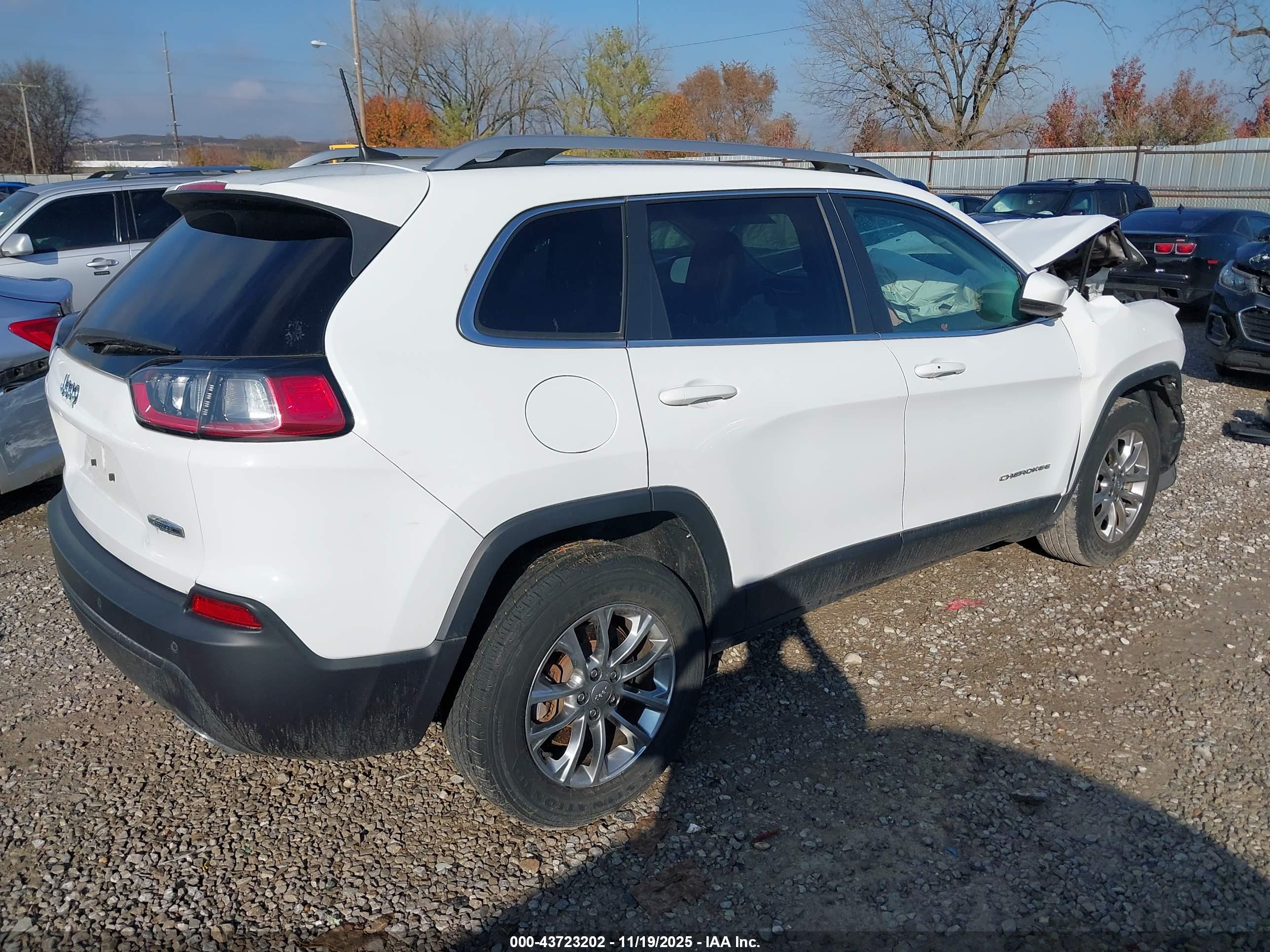 JEEP CHEROKEE image 4