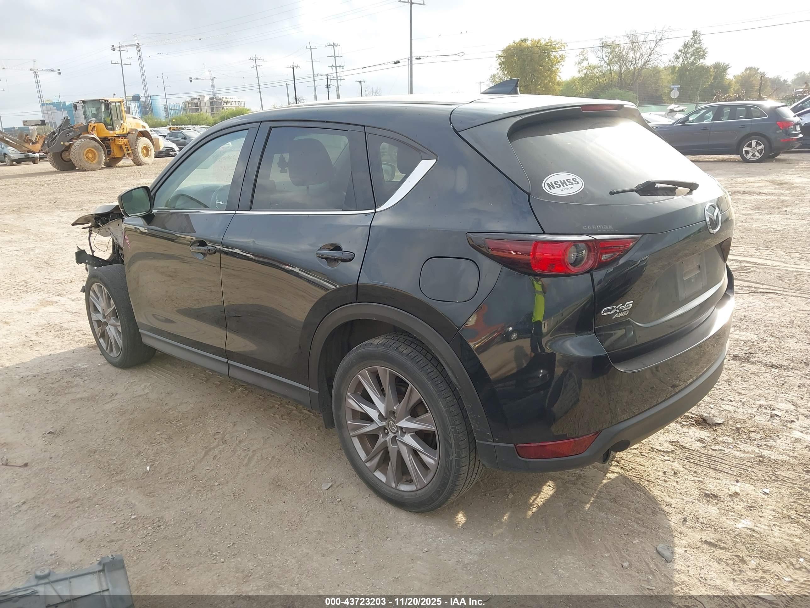 MAZDA CX-5 image 3