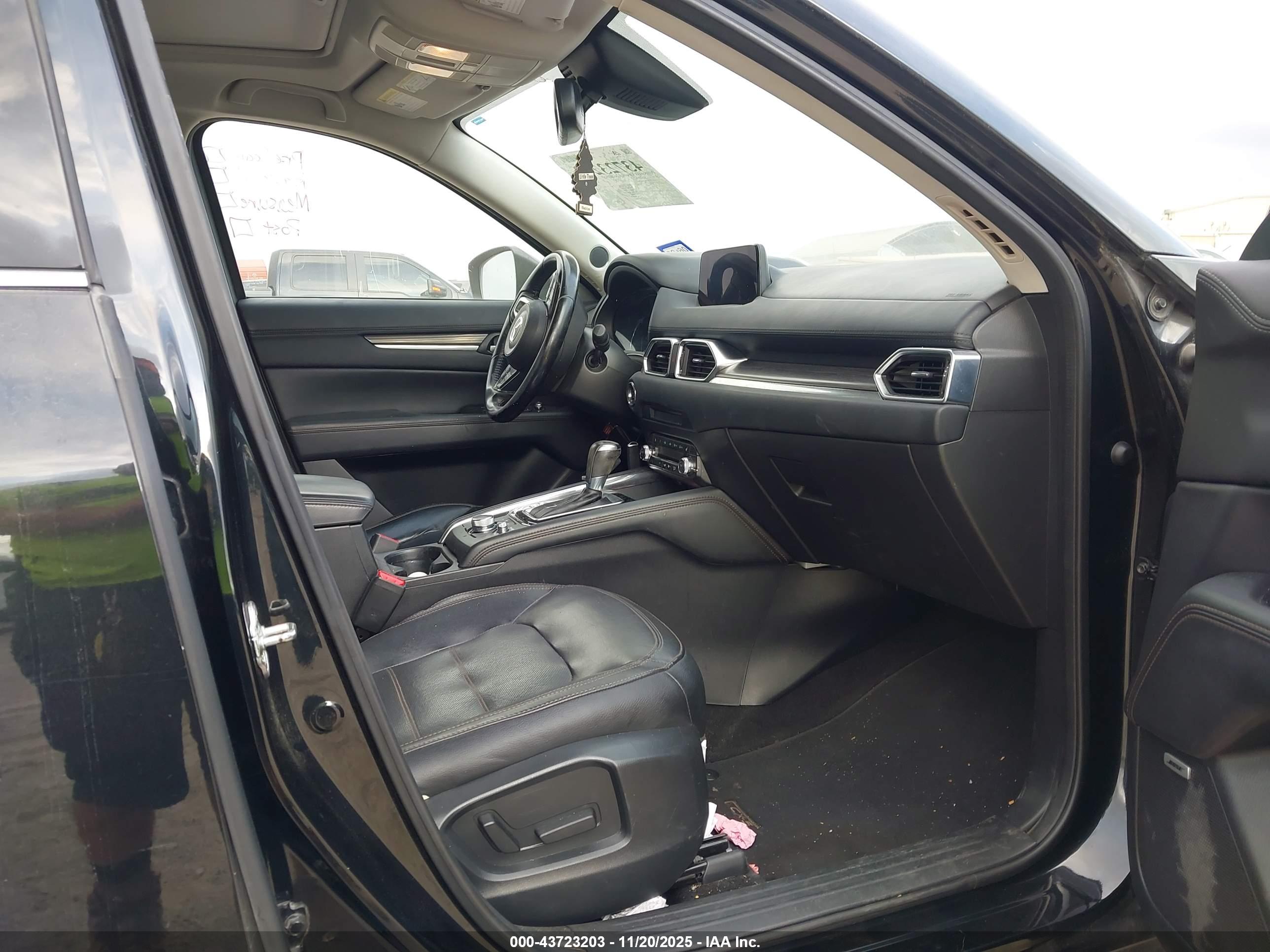 MAZDA CX-5 image 5